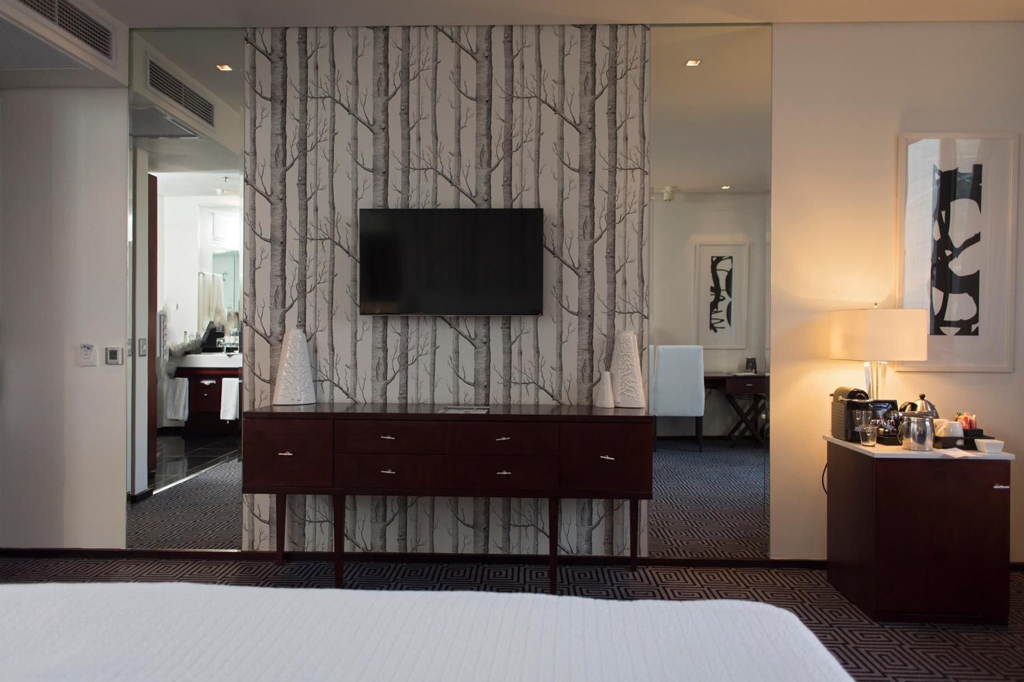 hotel room