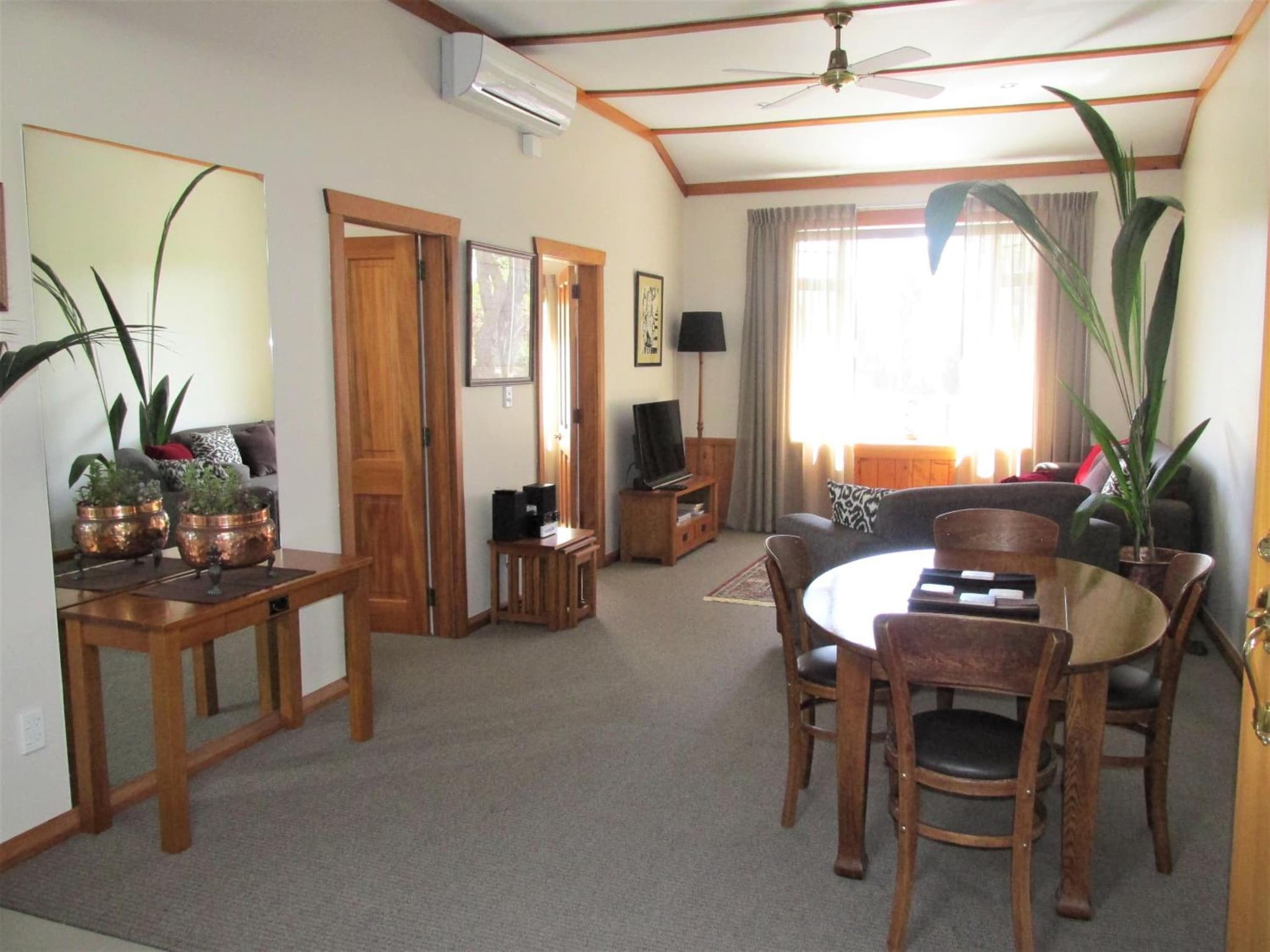 Tarawhata Thermal Apartment photo 5
