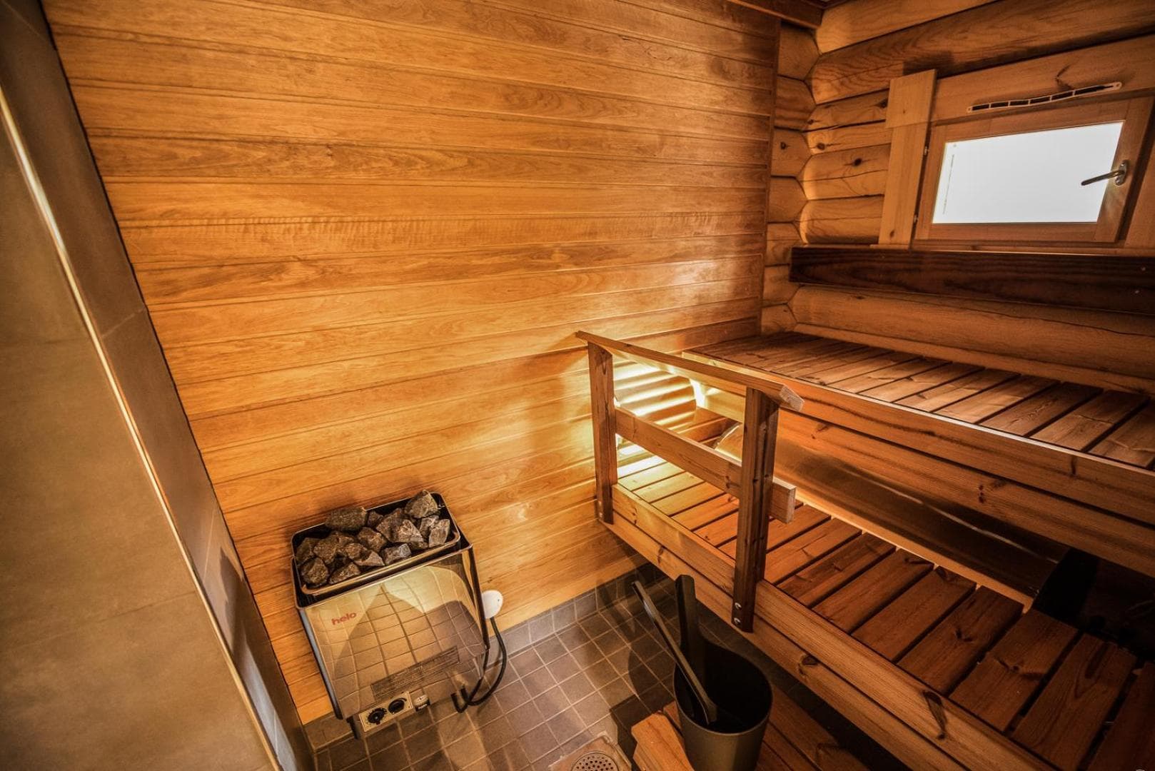 Lampiranta Log cabin photo 2