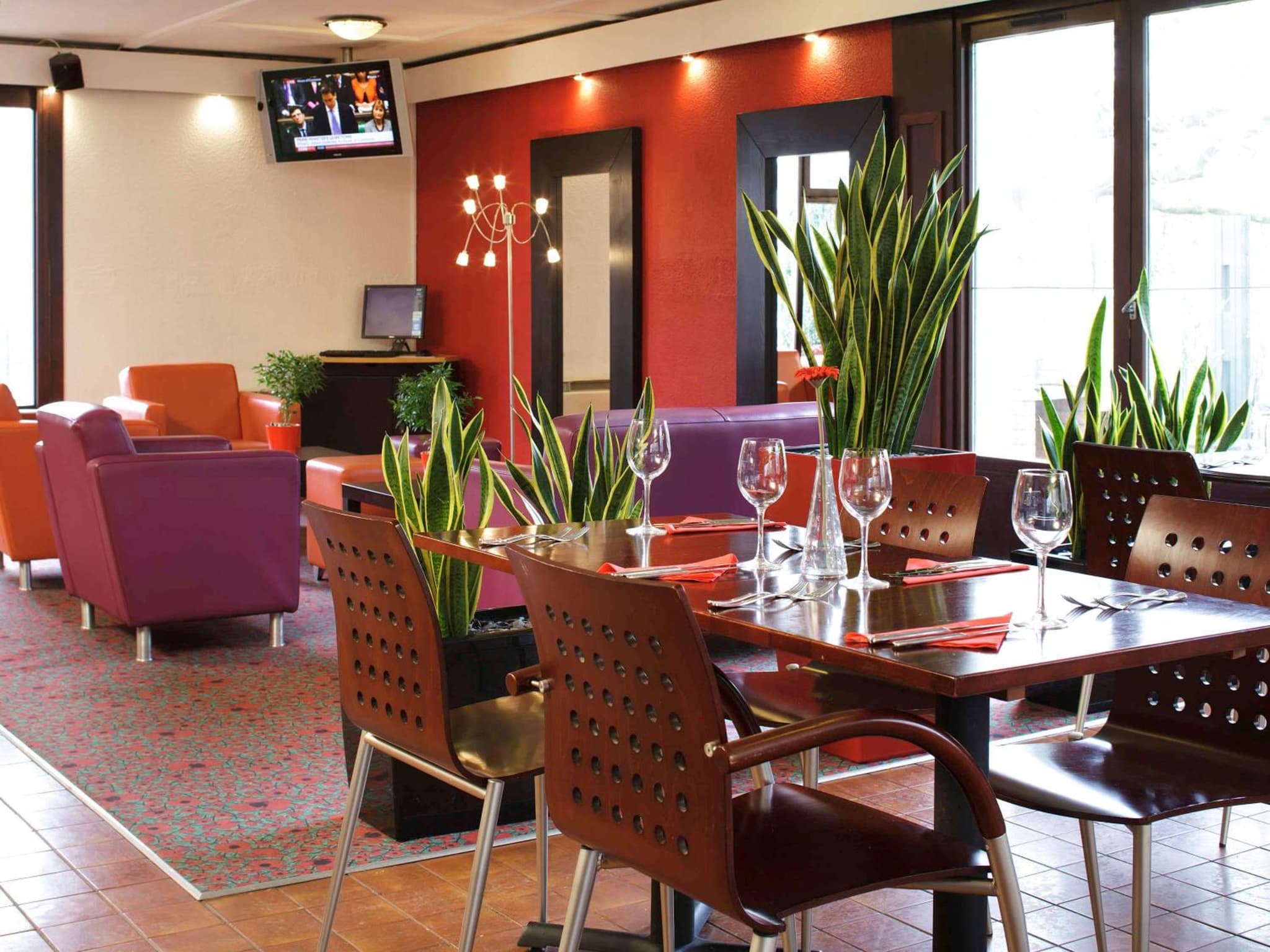 ibis Coventry South photo 4