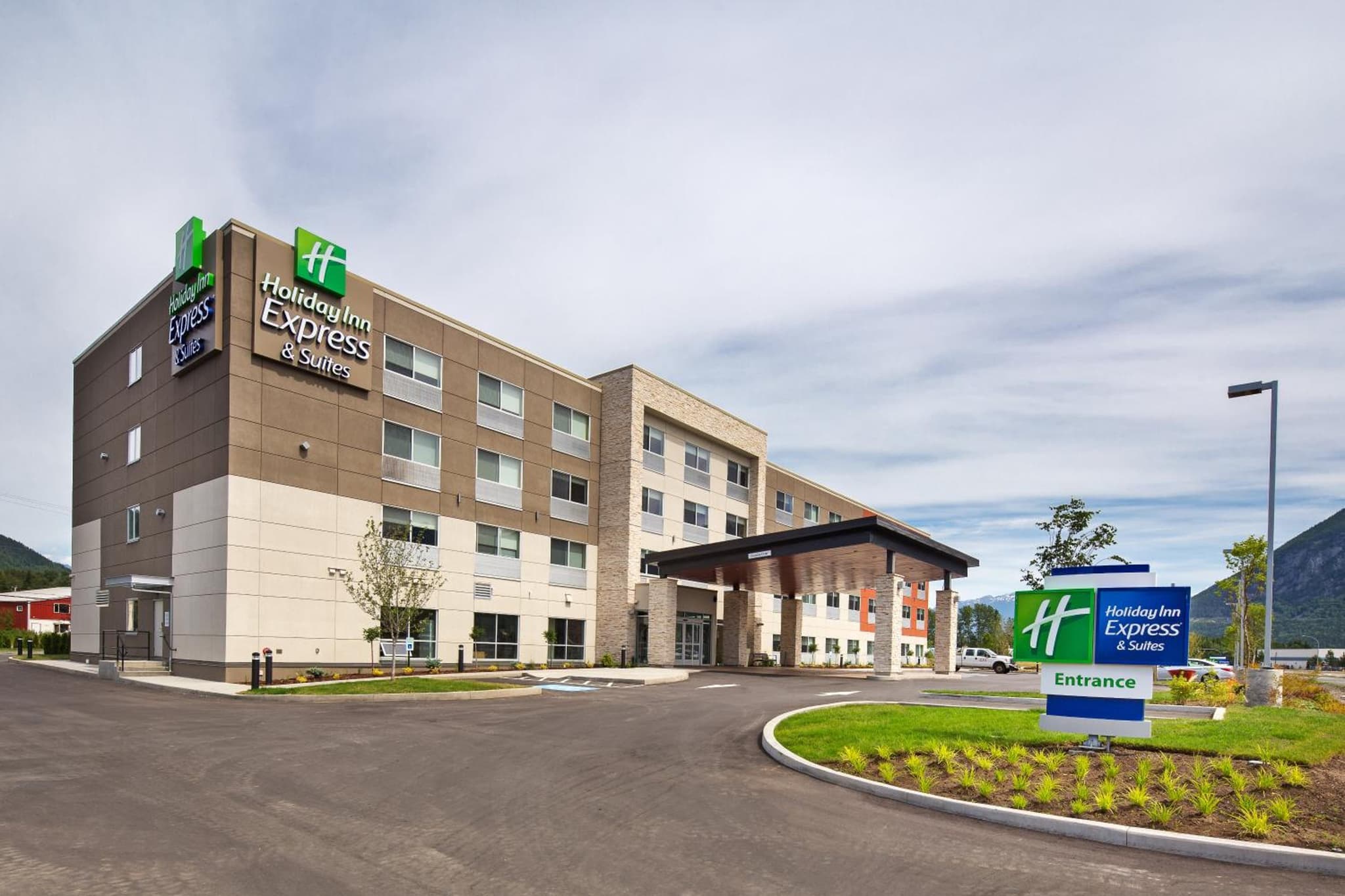 Holiday Inn Express & Suites Terrace by IHG