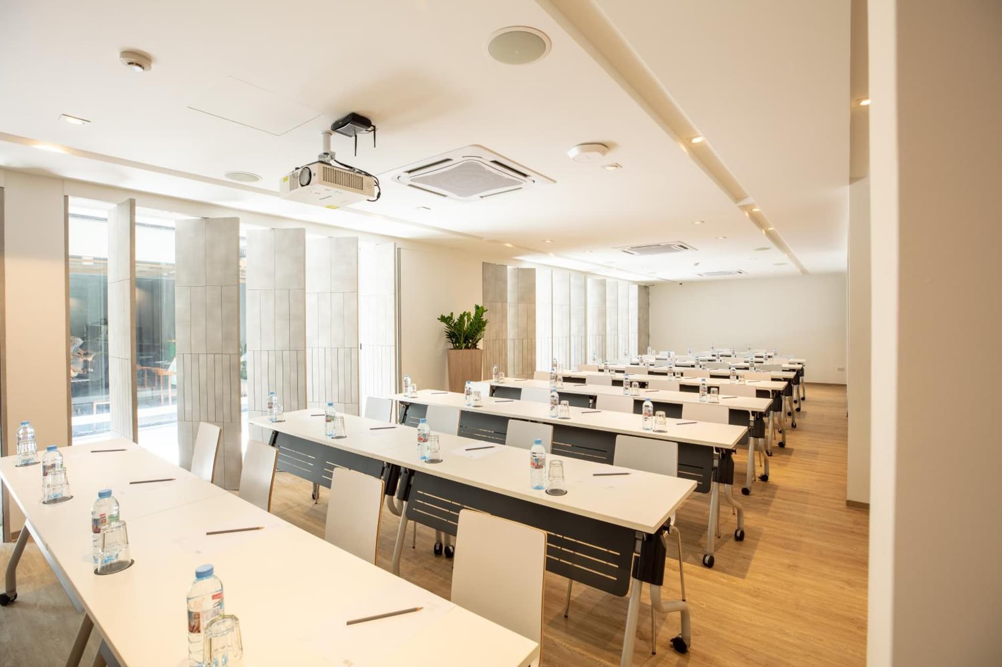 meeting & event spaces
