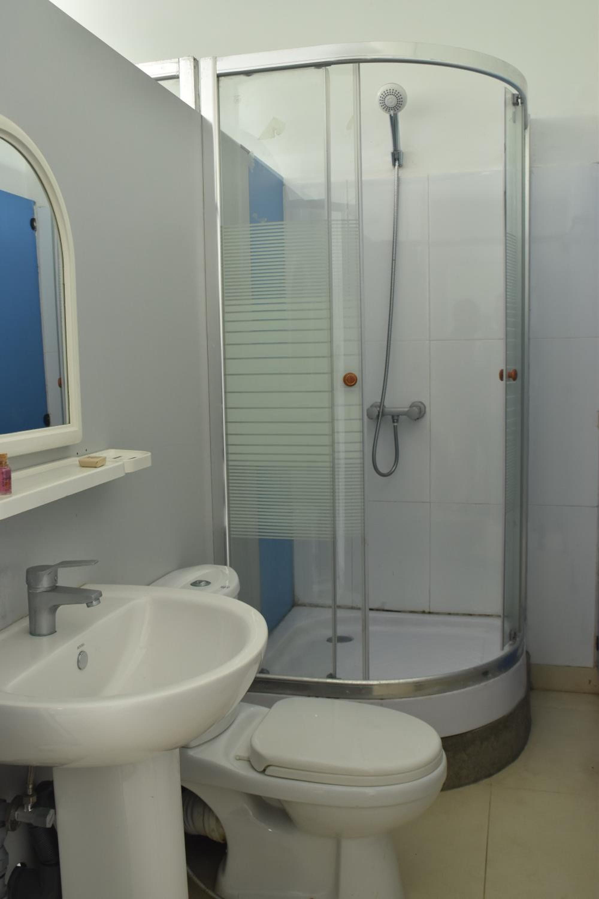 Hotel J Ambalangoda photo 3
