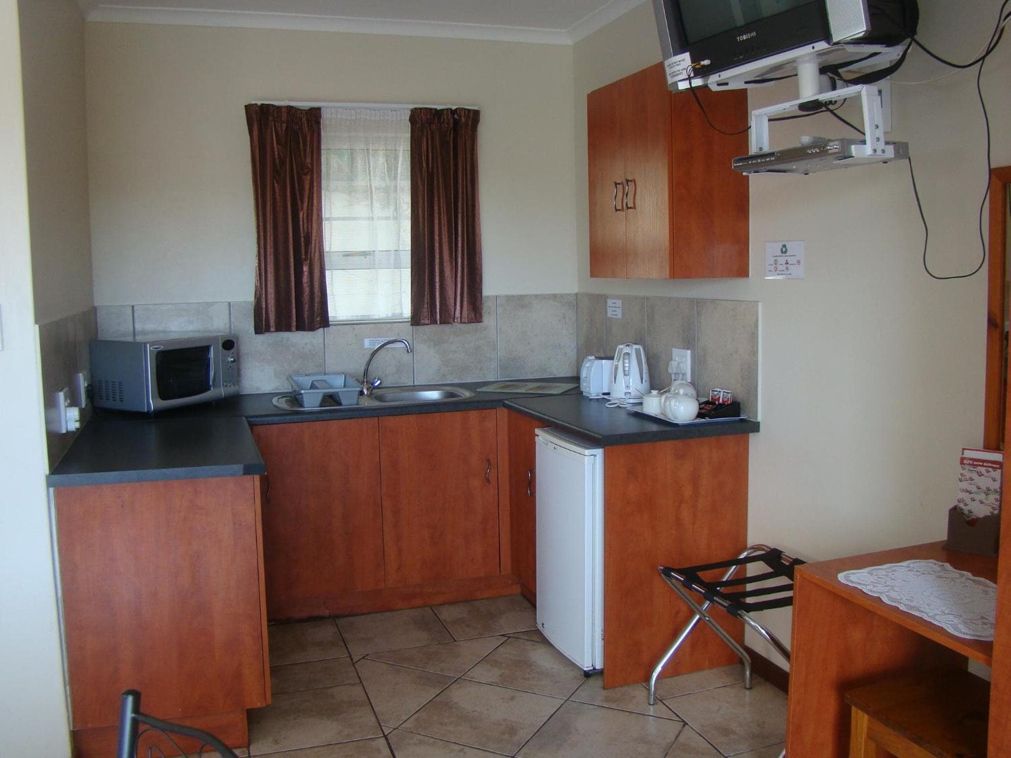 Aqua Marine Guest House photo 9