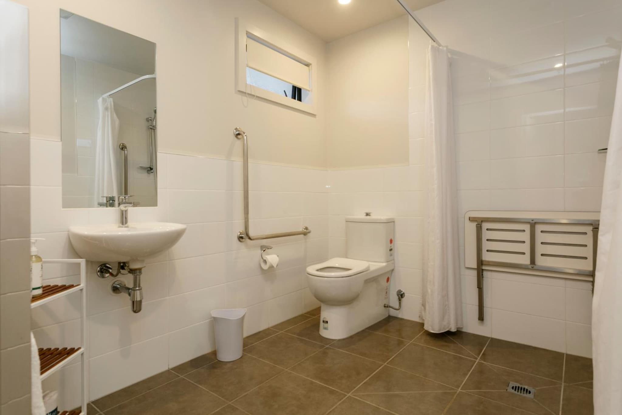 Acacia Lake View Motel photo 9