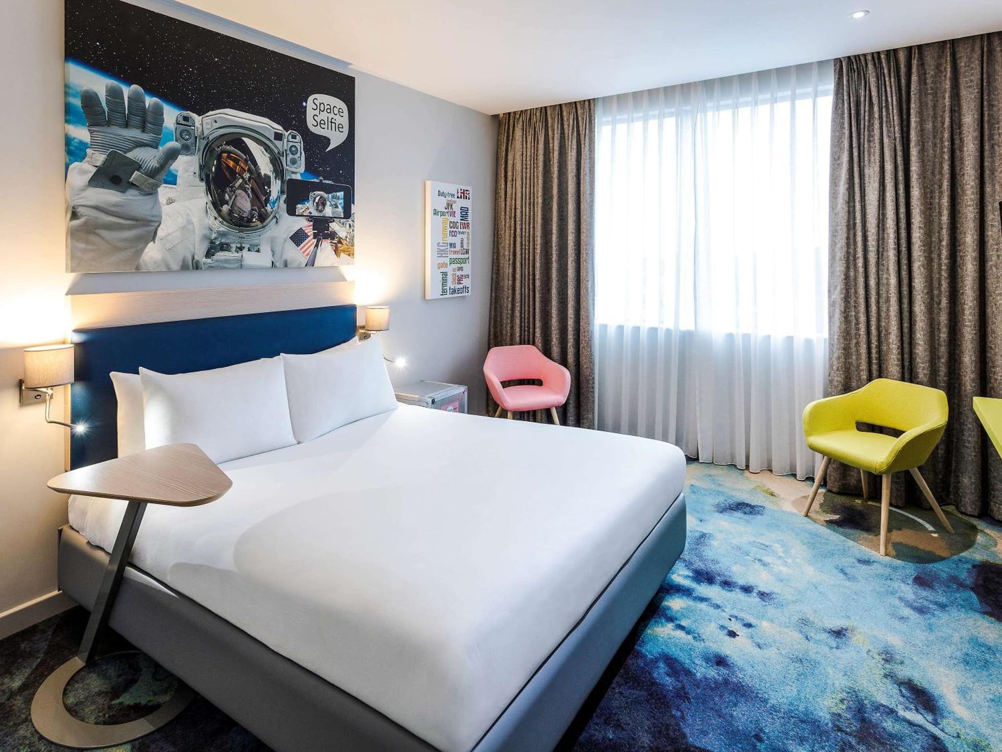 ibis Styles London Heathrow Airport photo 5