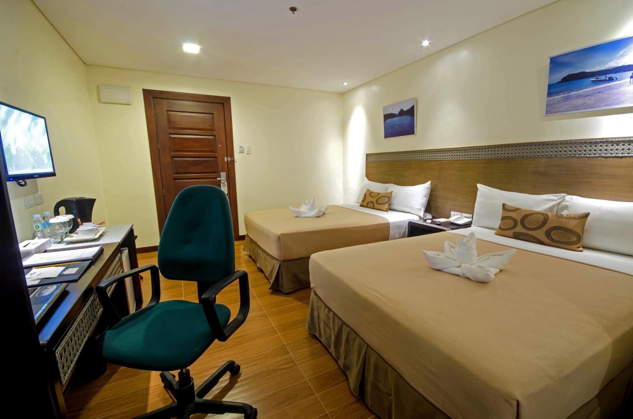 Fersal Hotel - Puerto Princesa photo 8