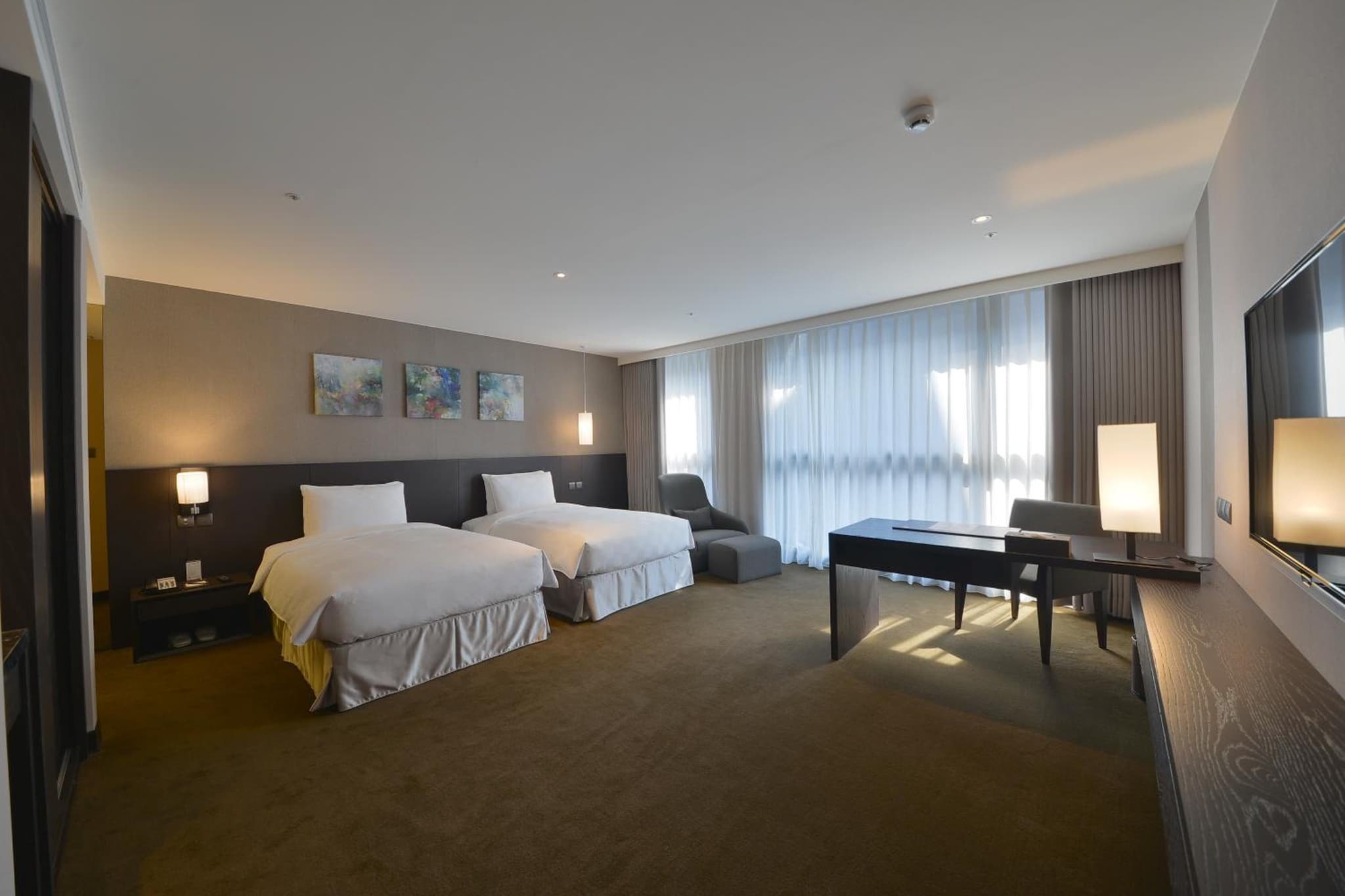 Platinum Hotel photo 9