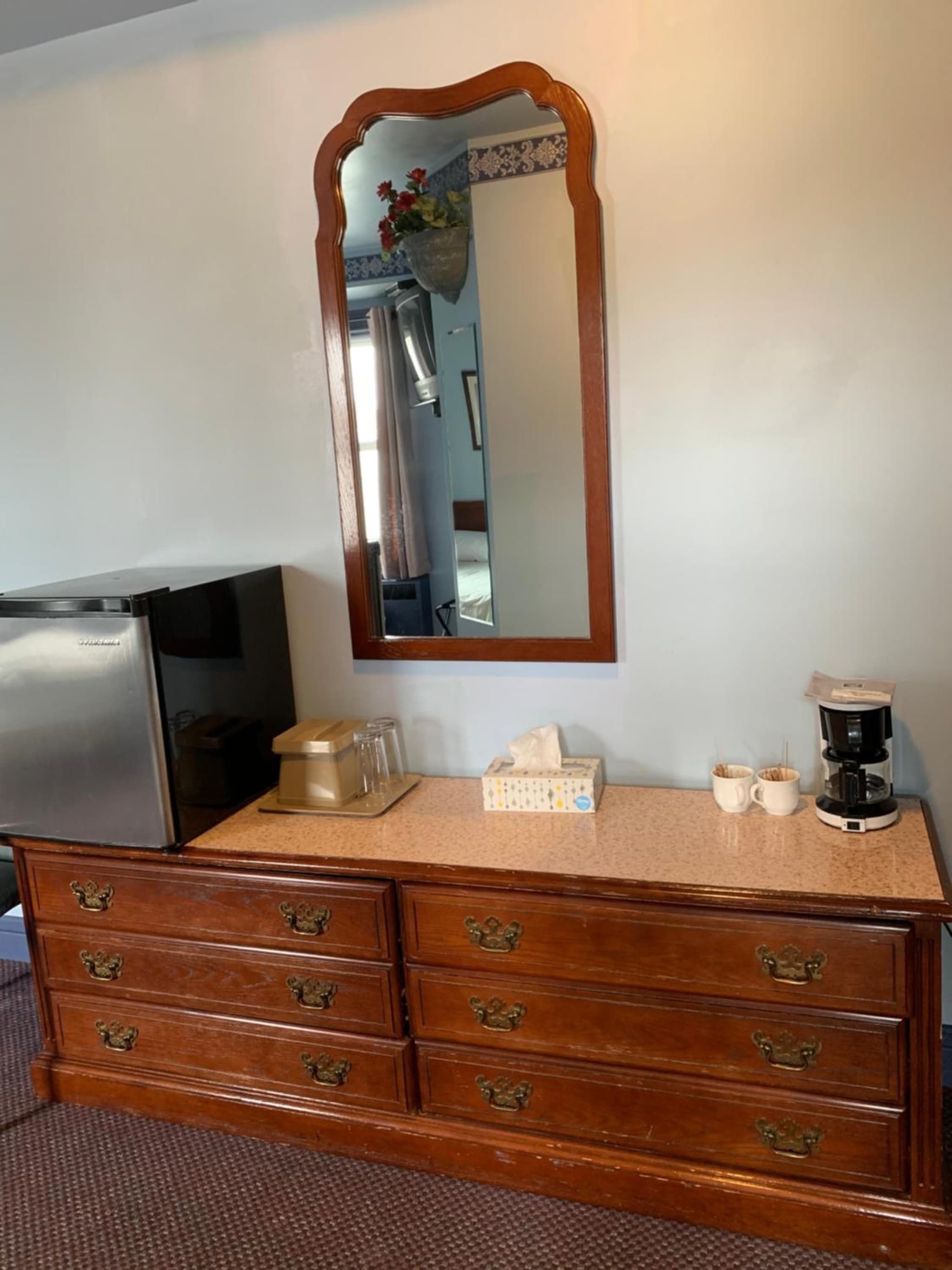 Lakeview Hotel photo 4