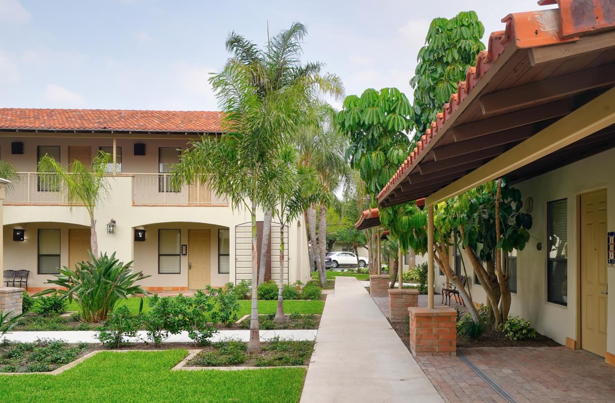 The Bungalows on Shary photo 6
