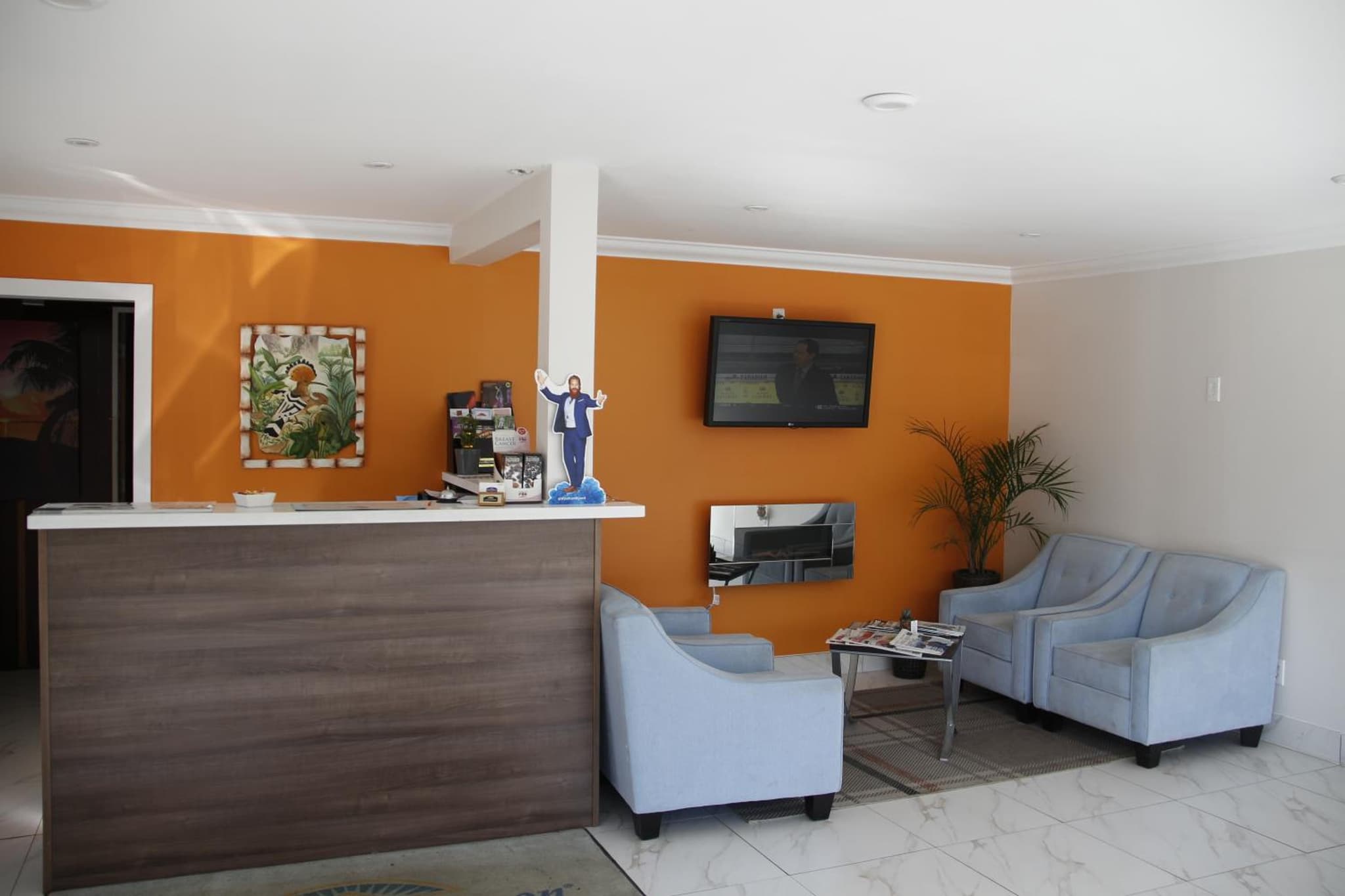 Howard Johnson by Wyndham Downtown Kamloops photo 8