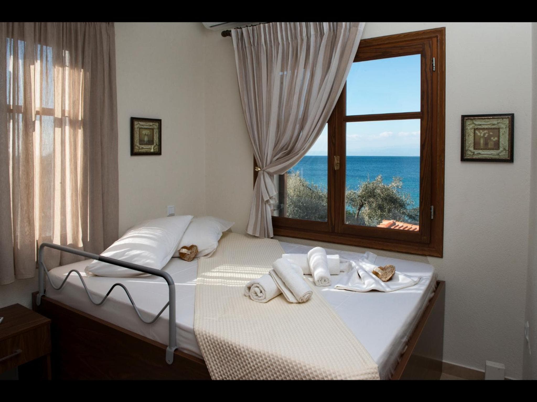 Stelios Apartments photo 9