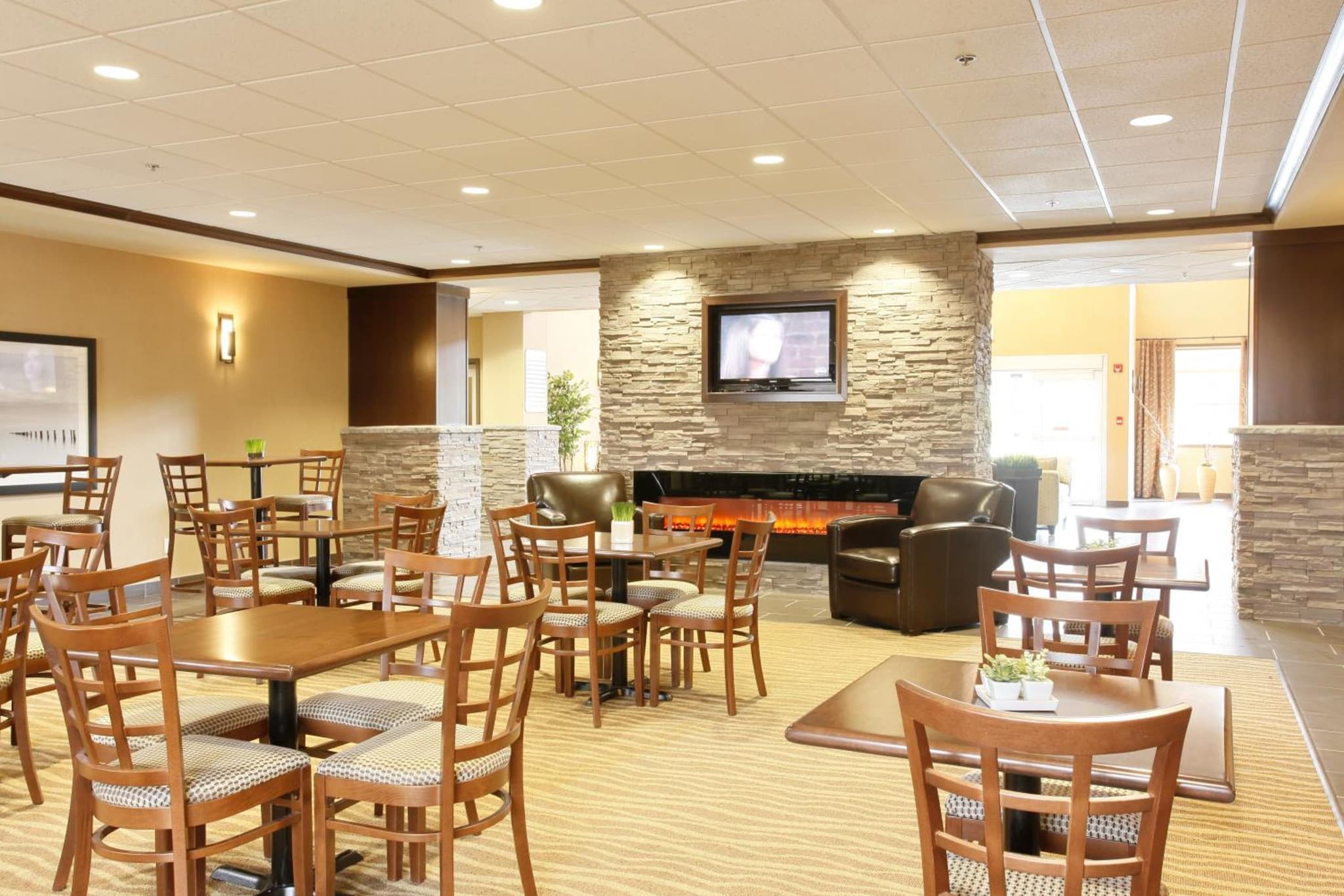 Vegreville Suites photo 5