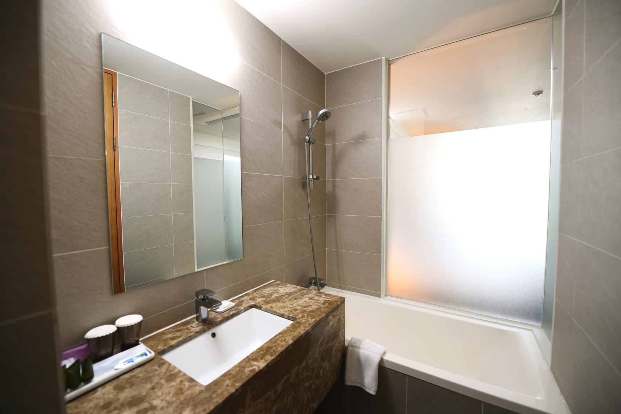 Hotel Laonzena photo 2