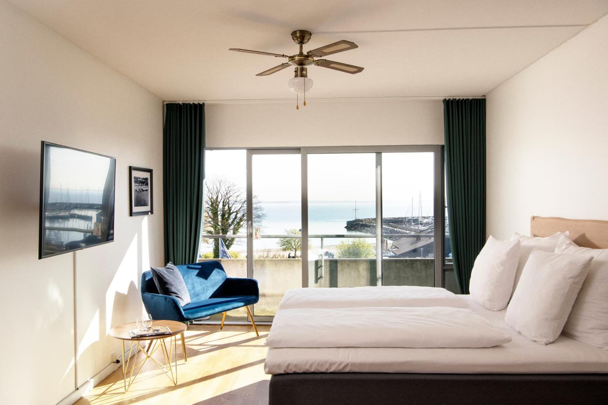 Hotel Marina photo 2