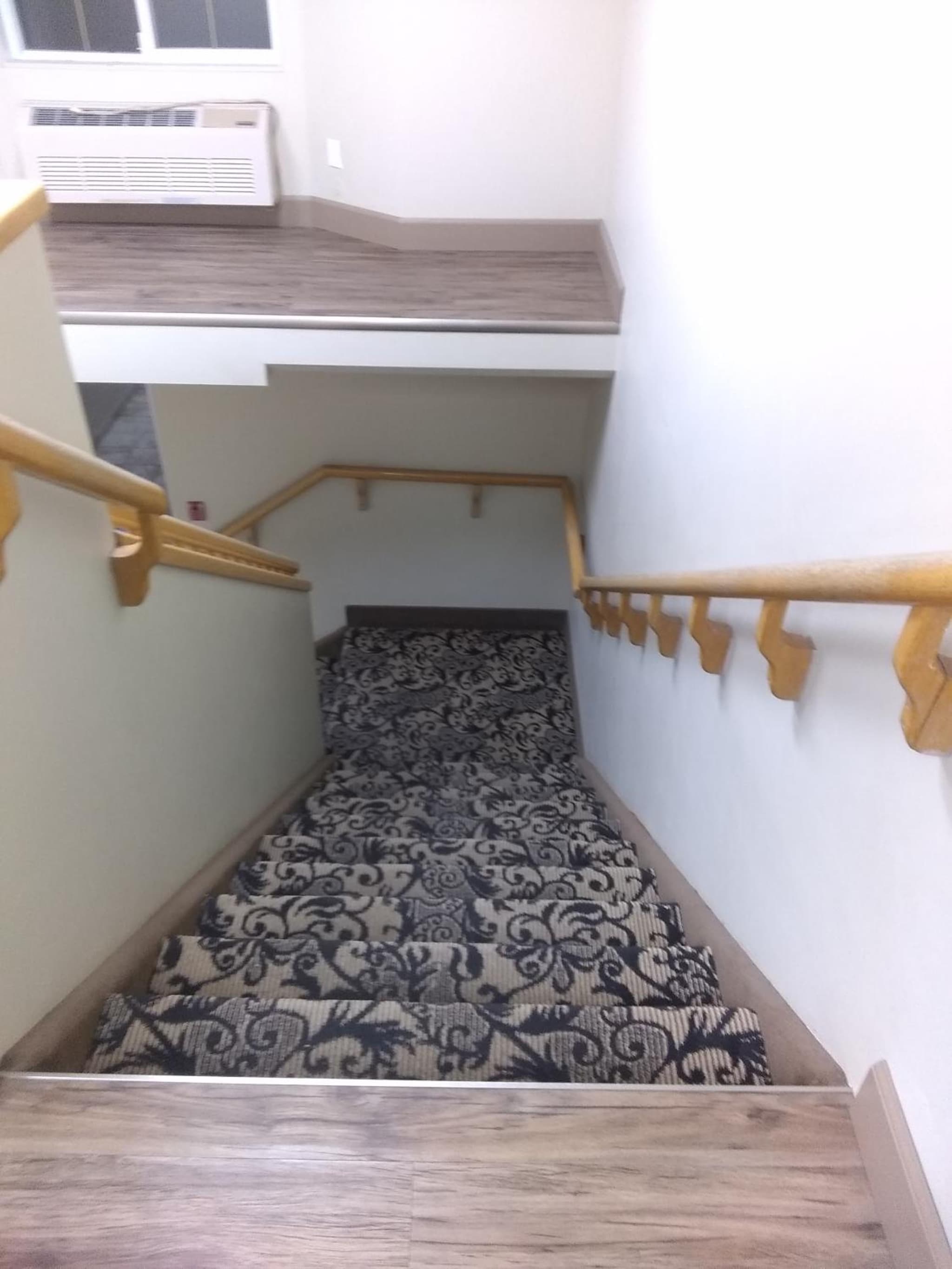 Econo Lodge Okotoks photo 4
