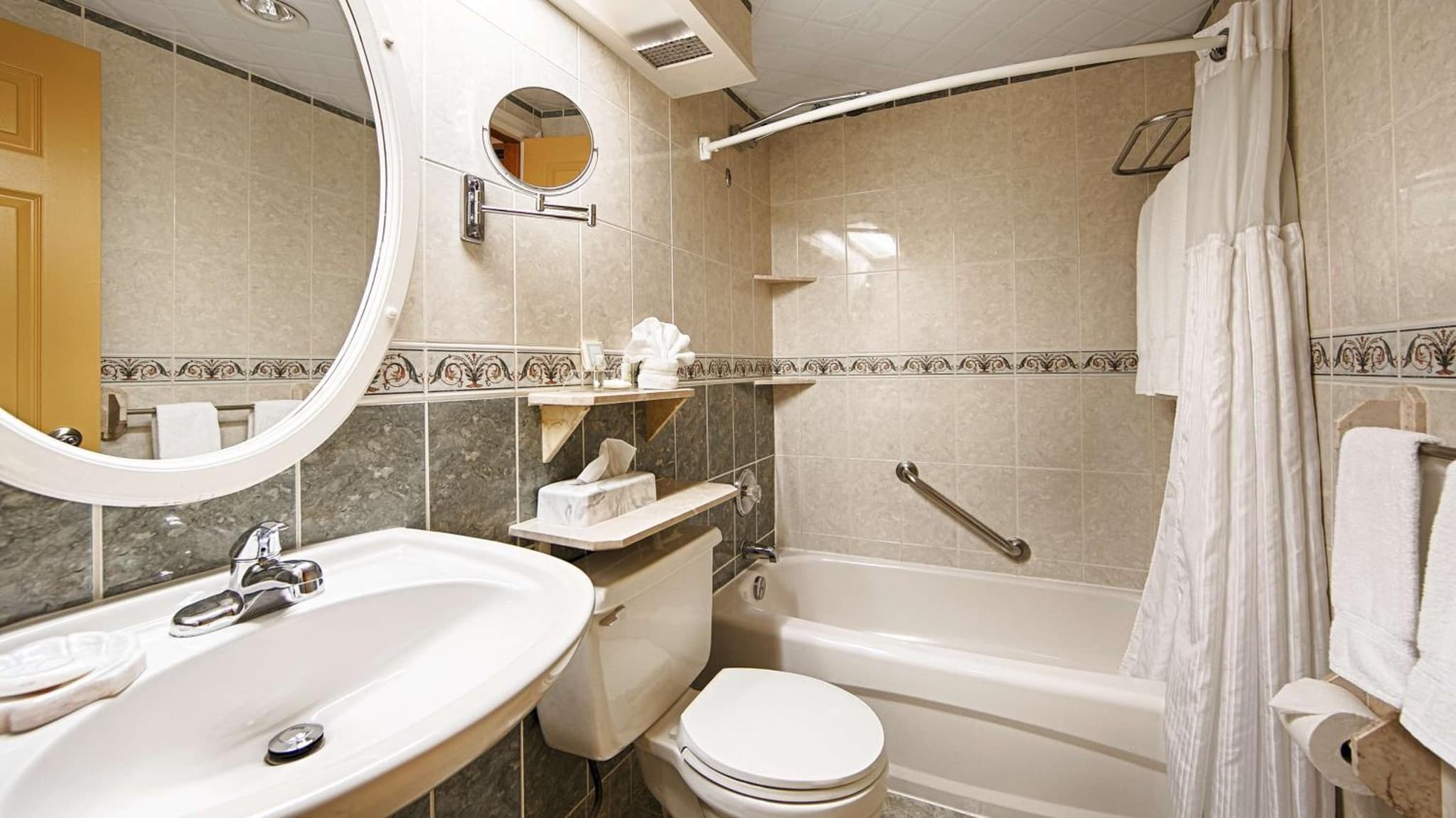 Best Western Fireside Inn photo 8
