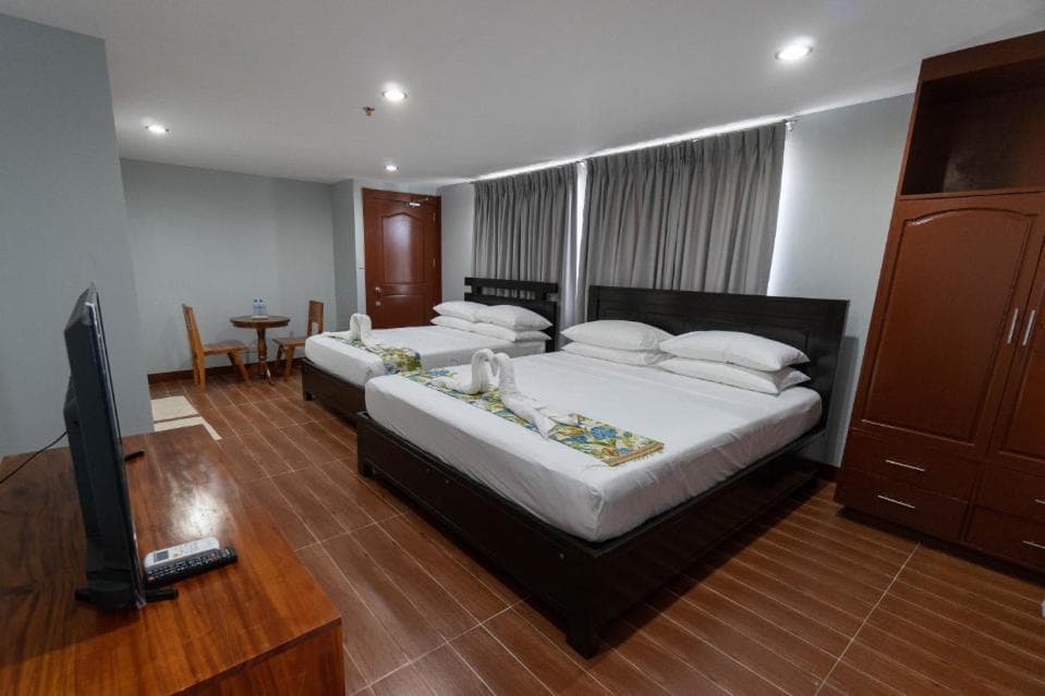 One Averee Bay Hotel photo 5