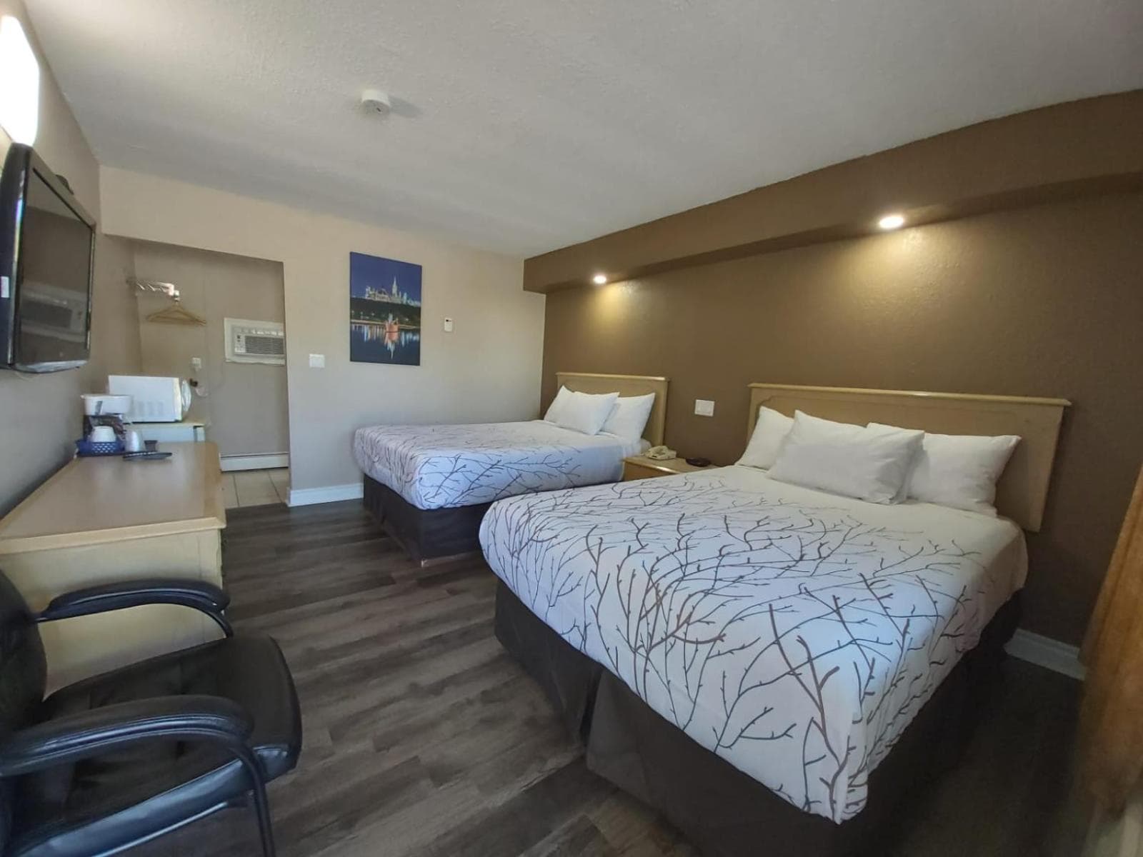Arnprior Motor Inn photo 3