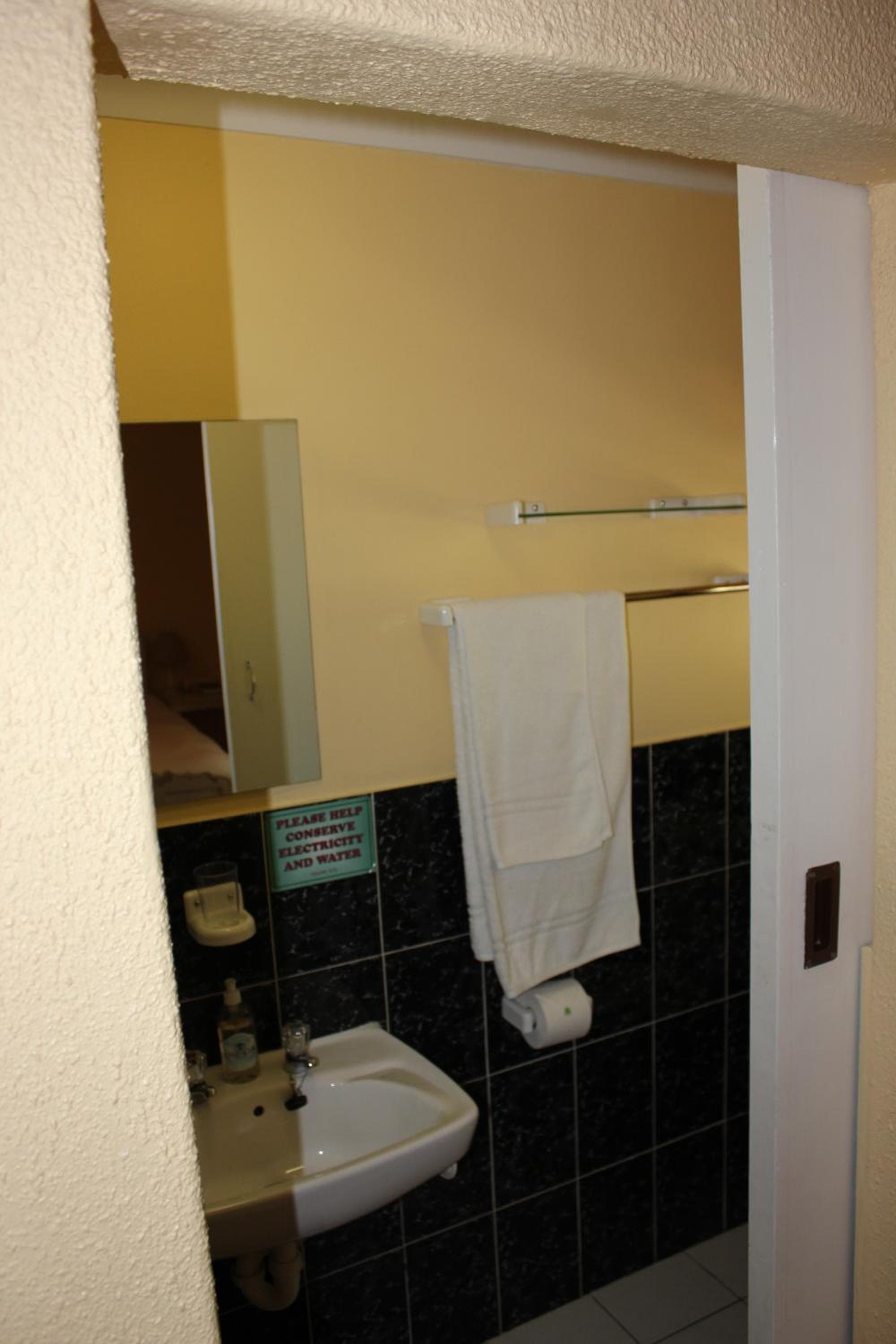 Old Oak Guest House photo 8