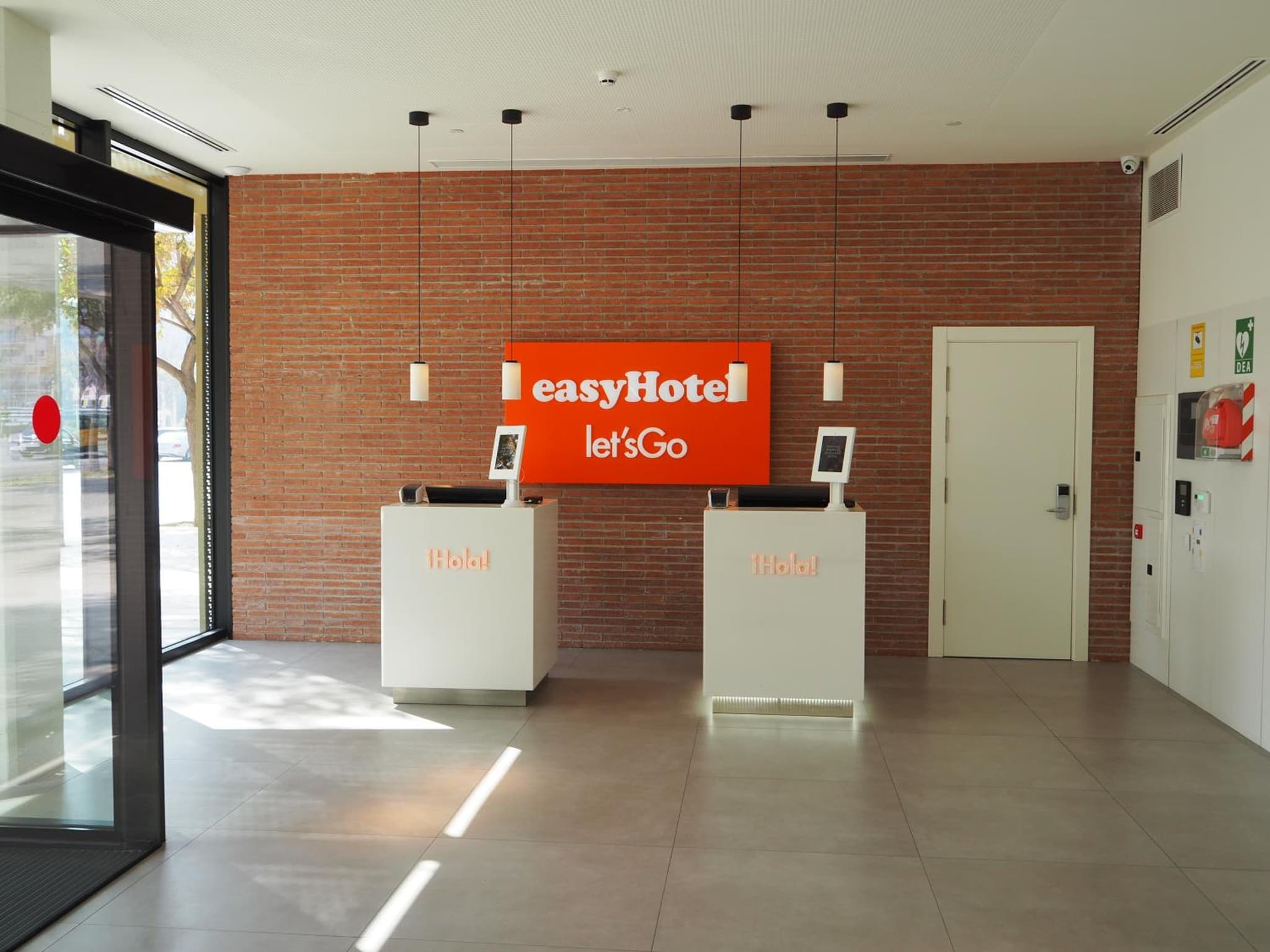 easyHotel Barcelona Fira photo 9
