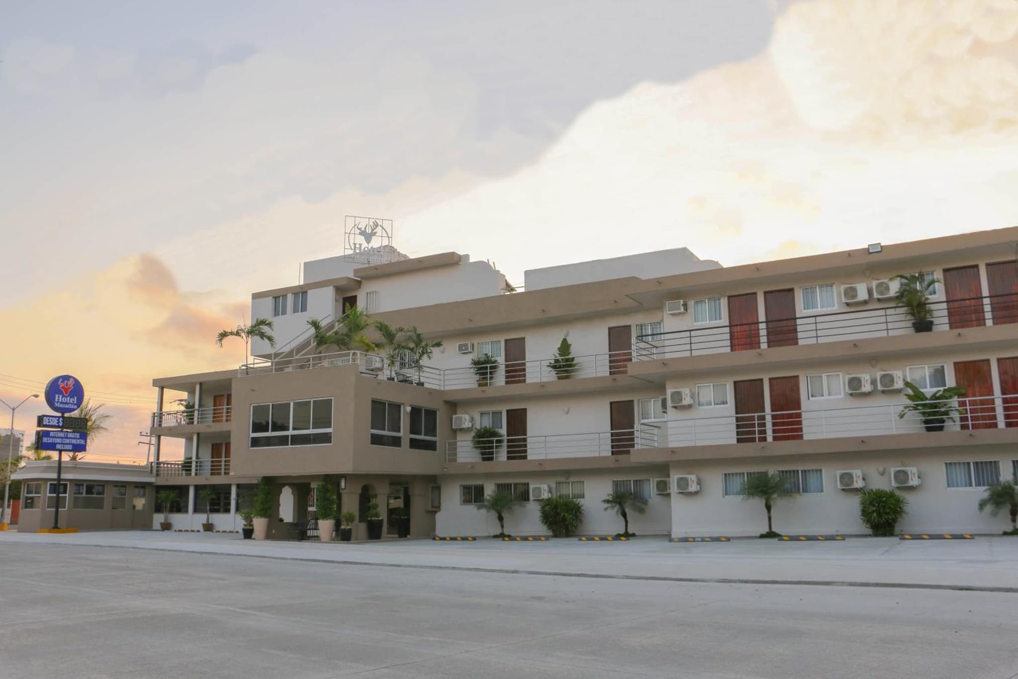 Hotel Mazatlan photo 8