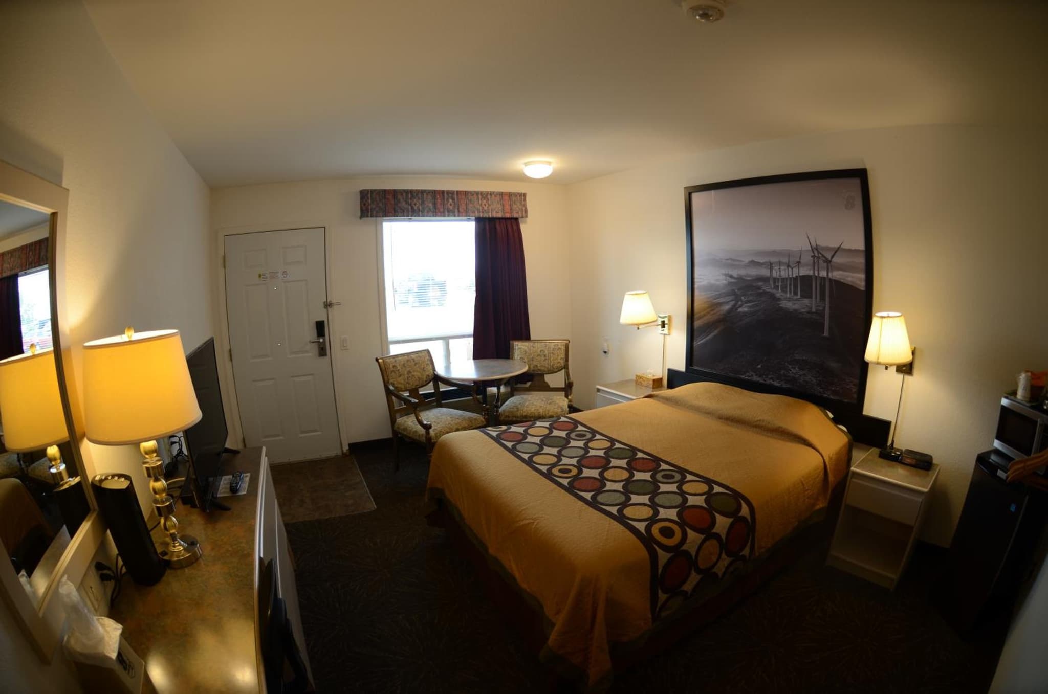 Days Inn by Wyndham Taber photo 5