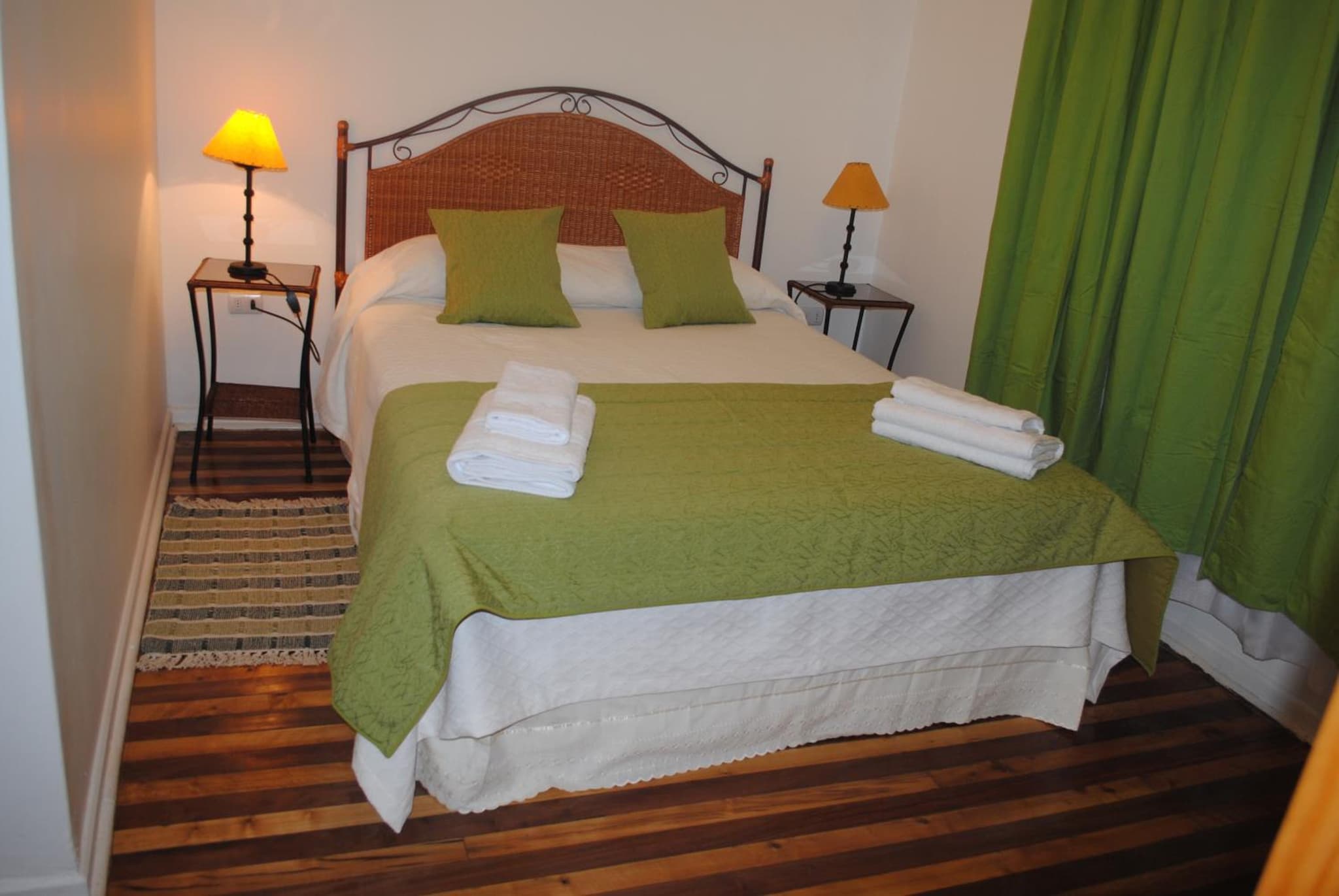 Hostal Petit Verdot photo 8