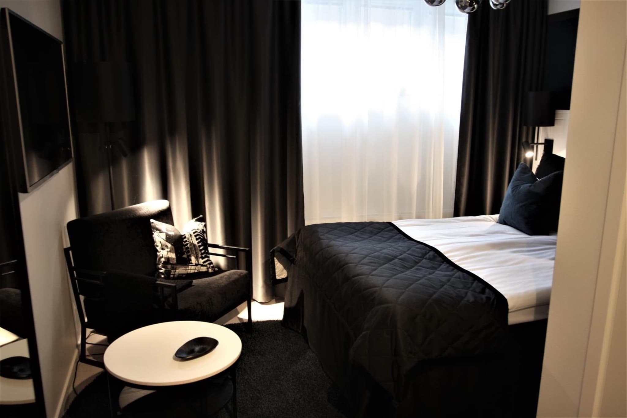 Sky Hotel City Apartments photo 8