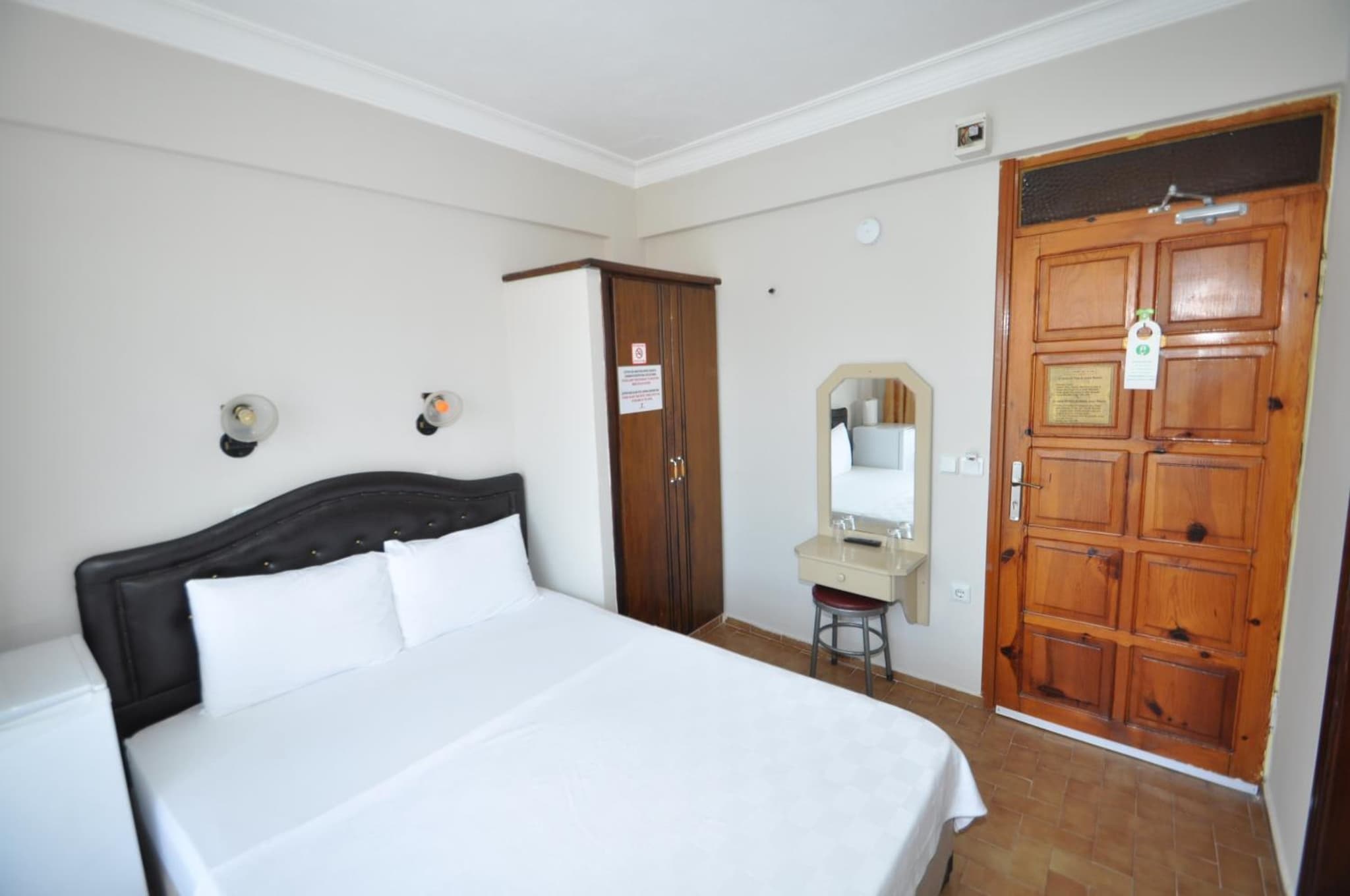Defne & Zevkim Hotel photo 4