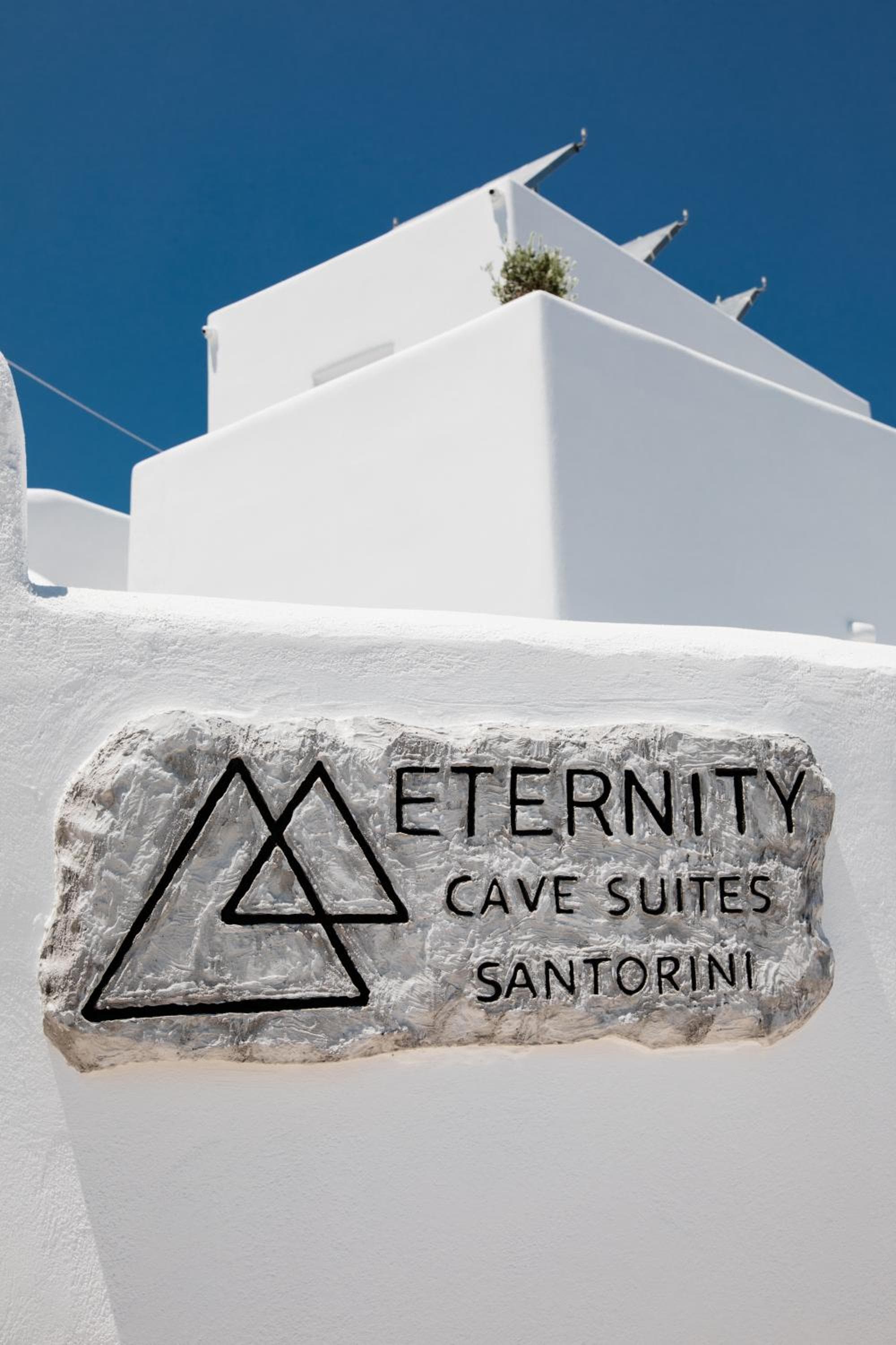Eternity Suites Santorini