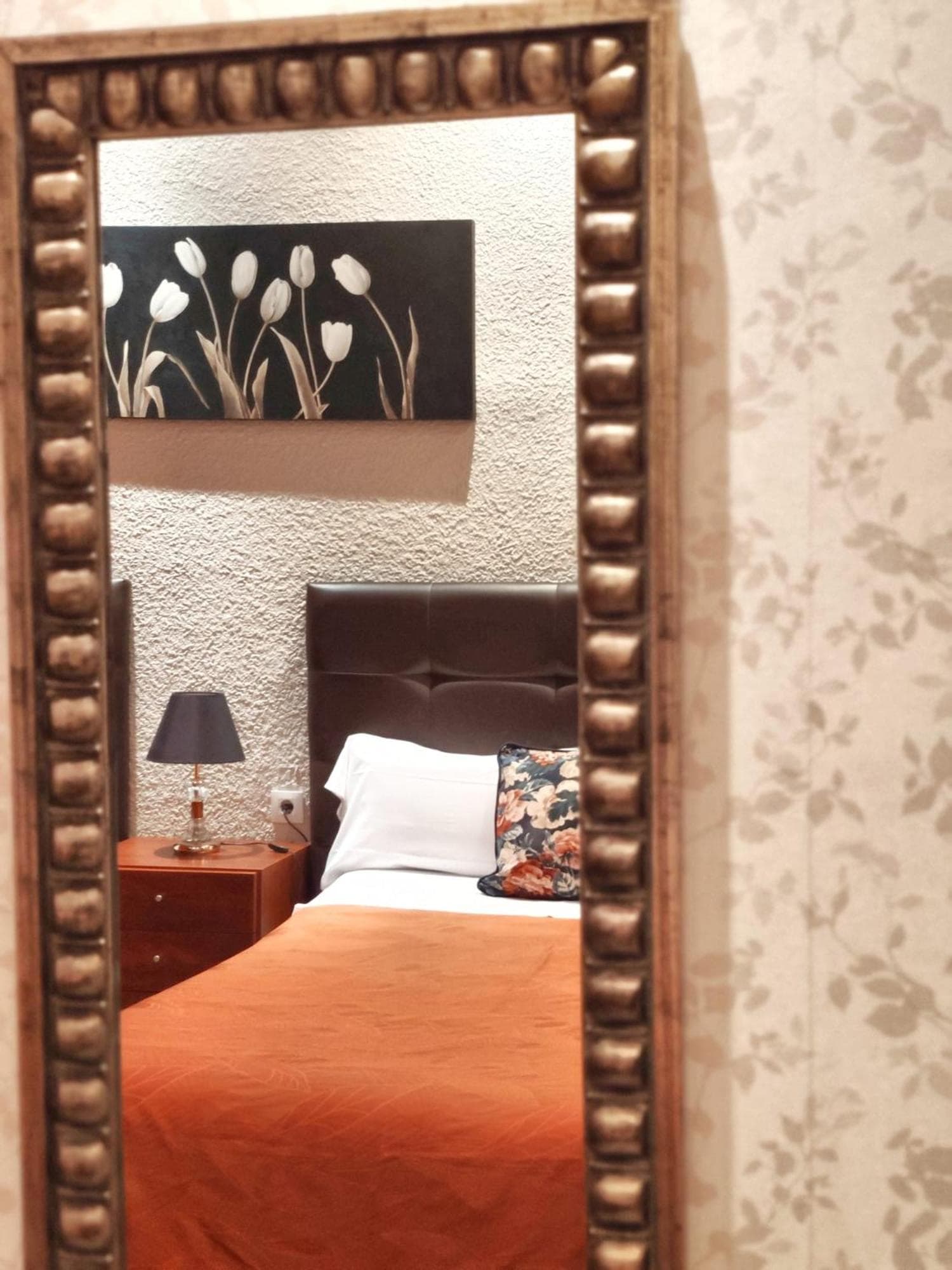 Hostal Orleans photo 3