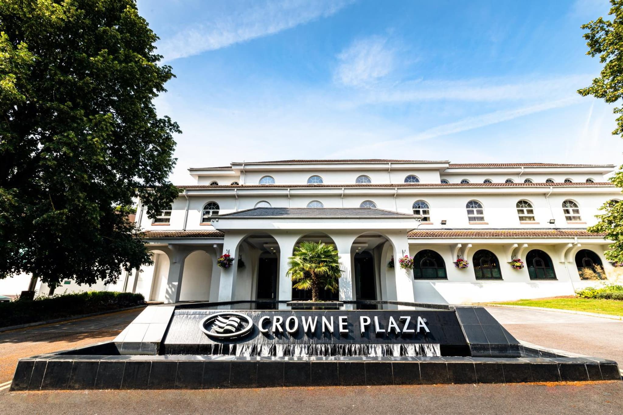 Crowne Plaza Gerrards Cross by IHG