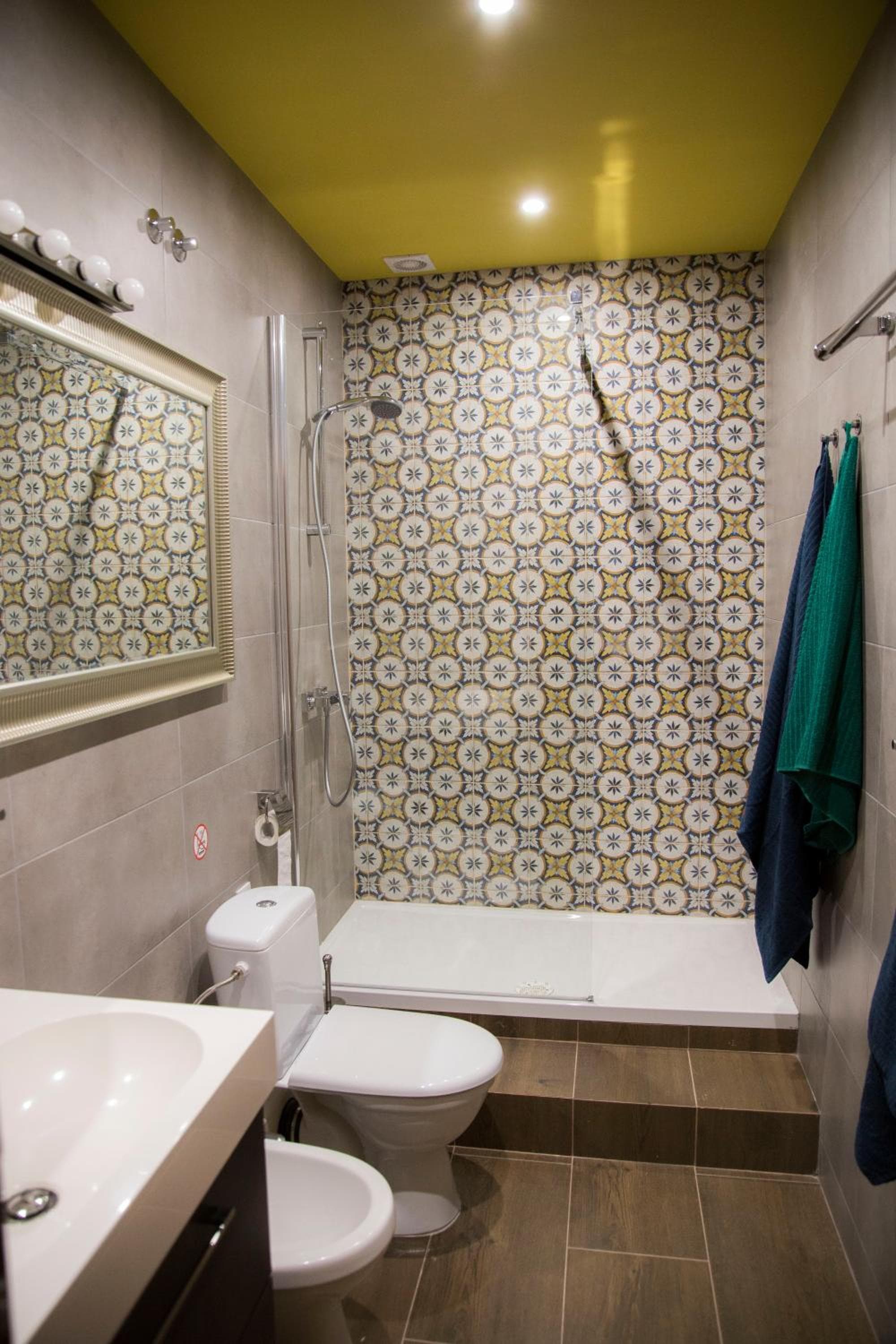 Luxurio- rooms with private bathrooms photo 6