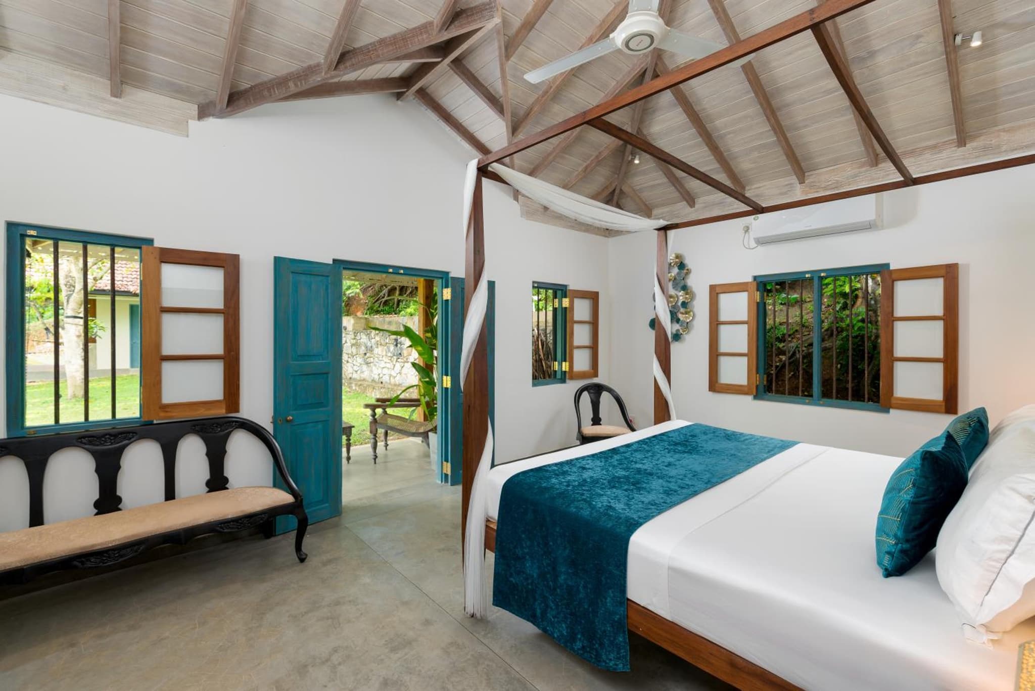 STUTHI VILLA photo 5