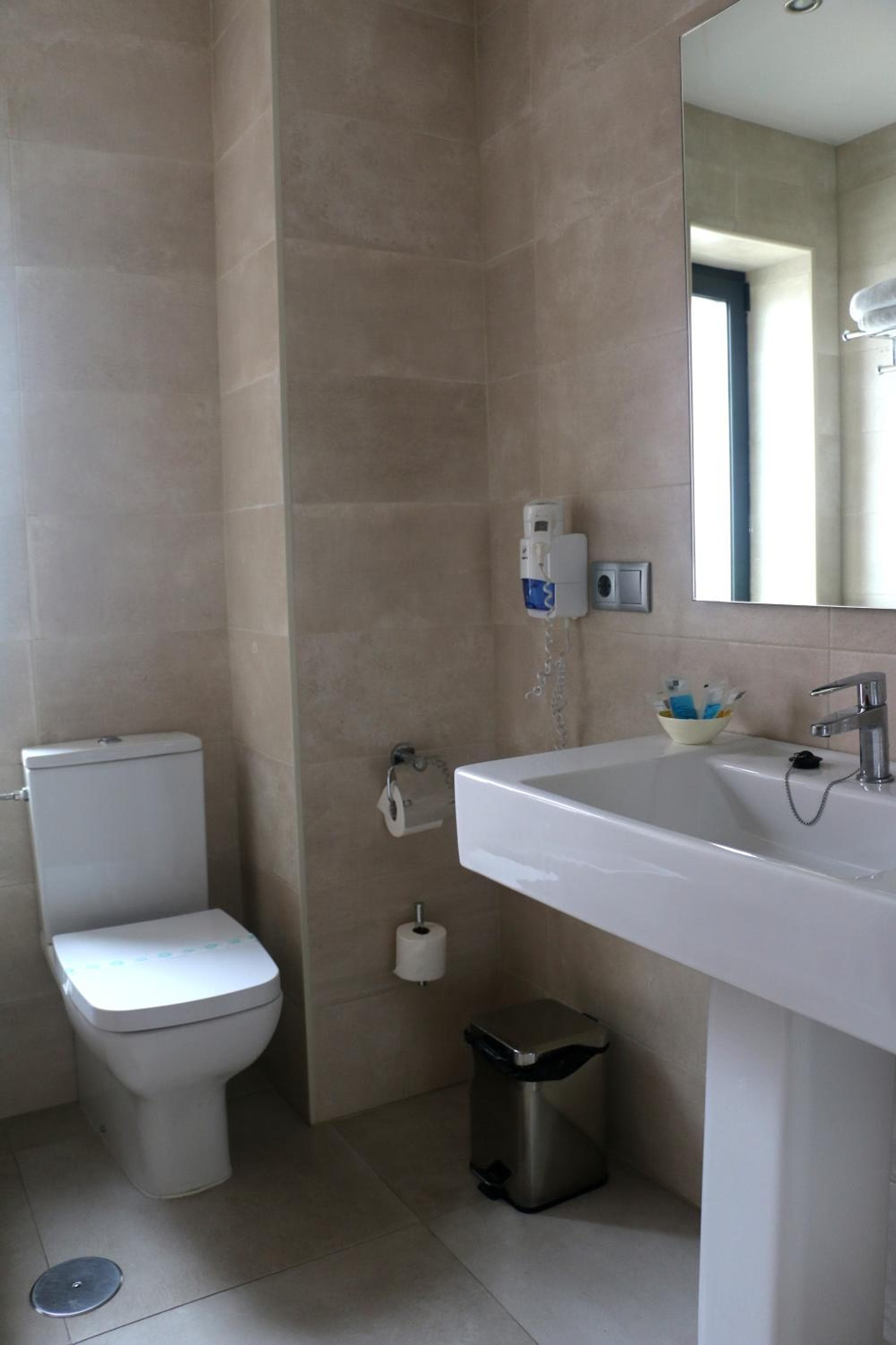 Hotel 44 photo 5