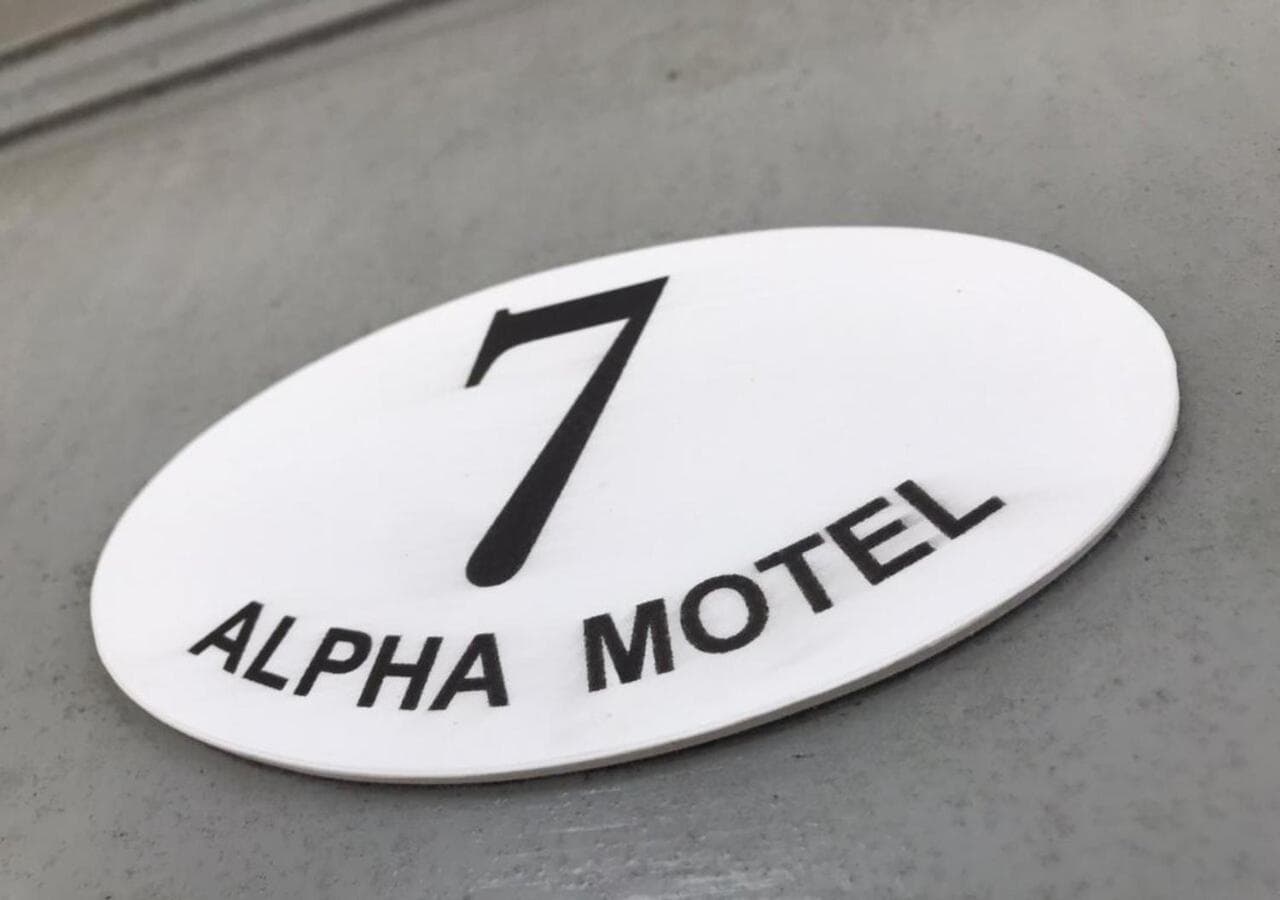 Alpha Motel photo 2