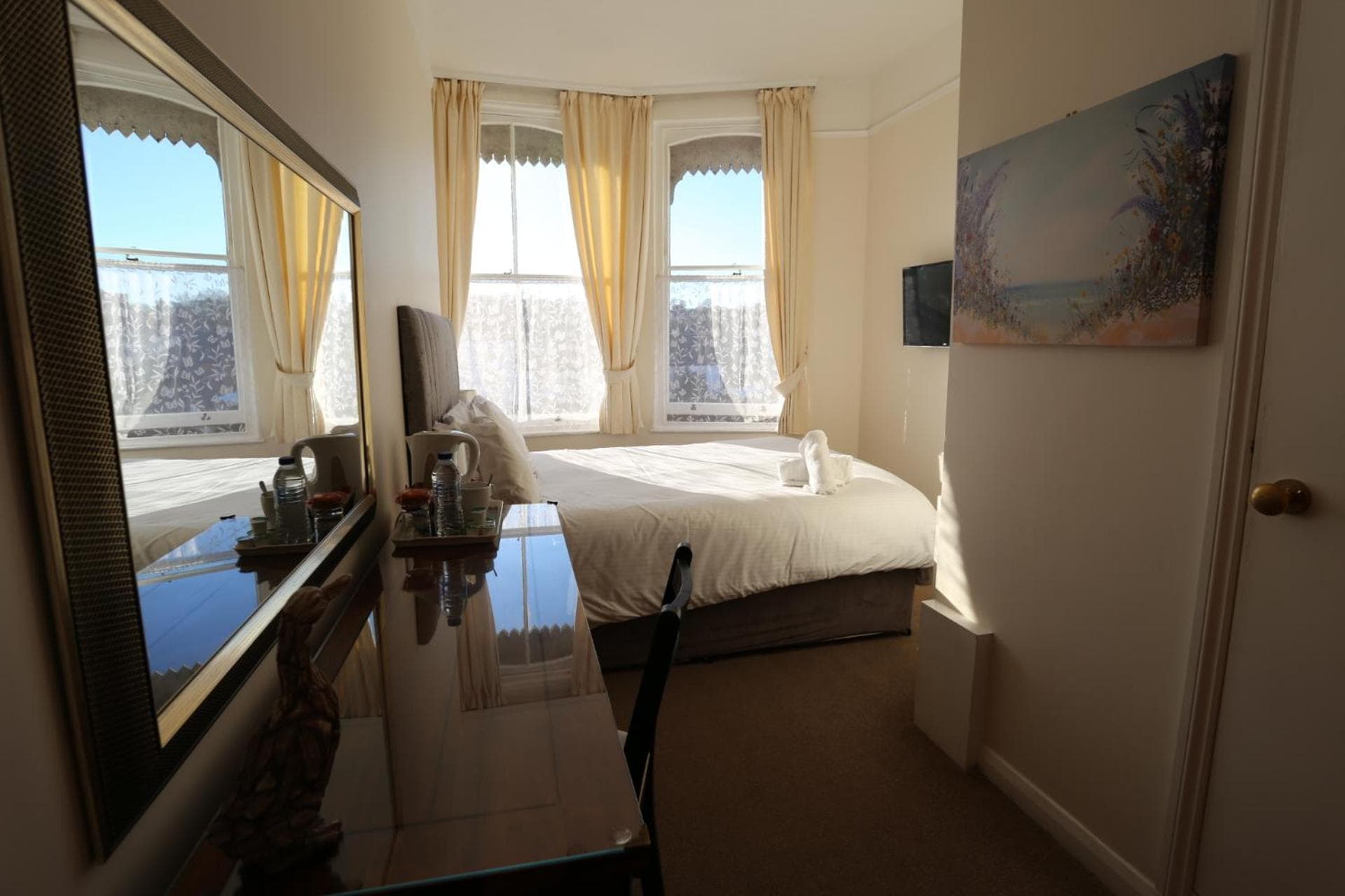 Bridge Guest House photo 9