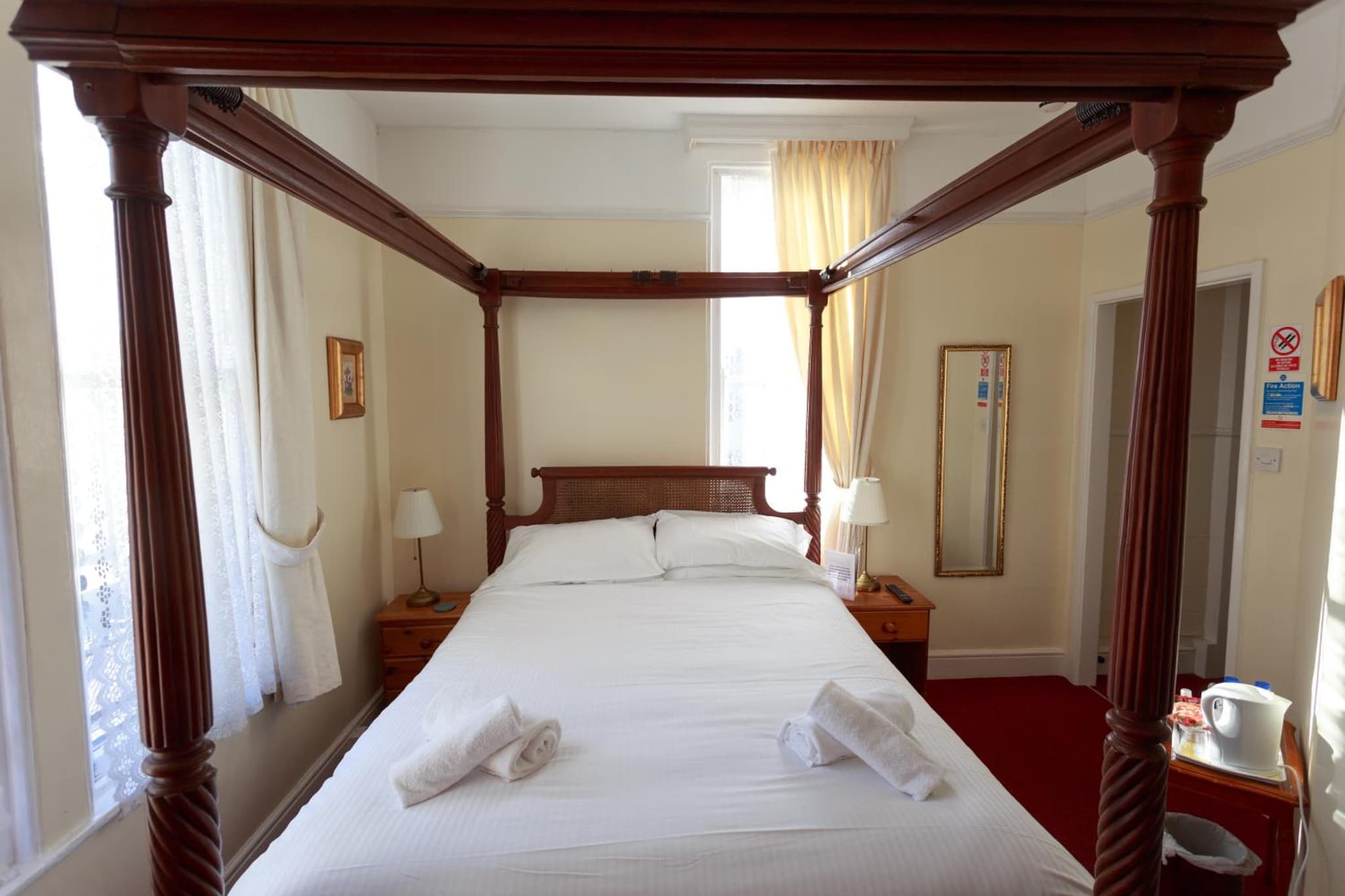 Bridge Guest House photo 6