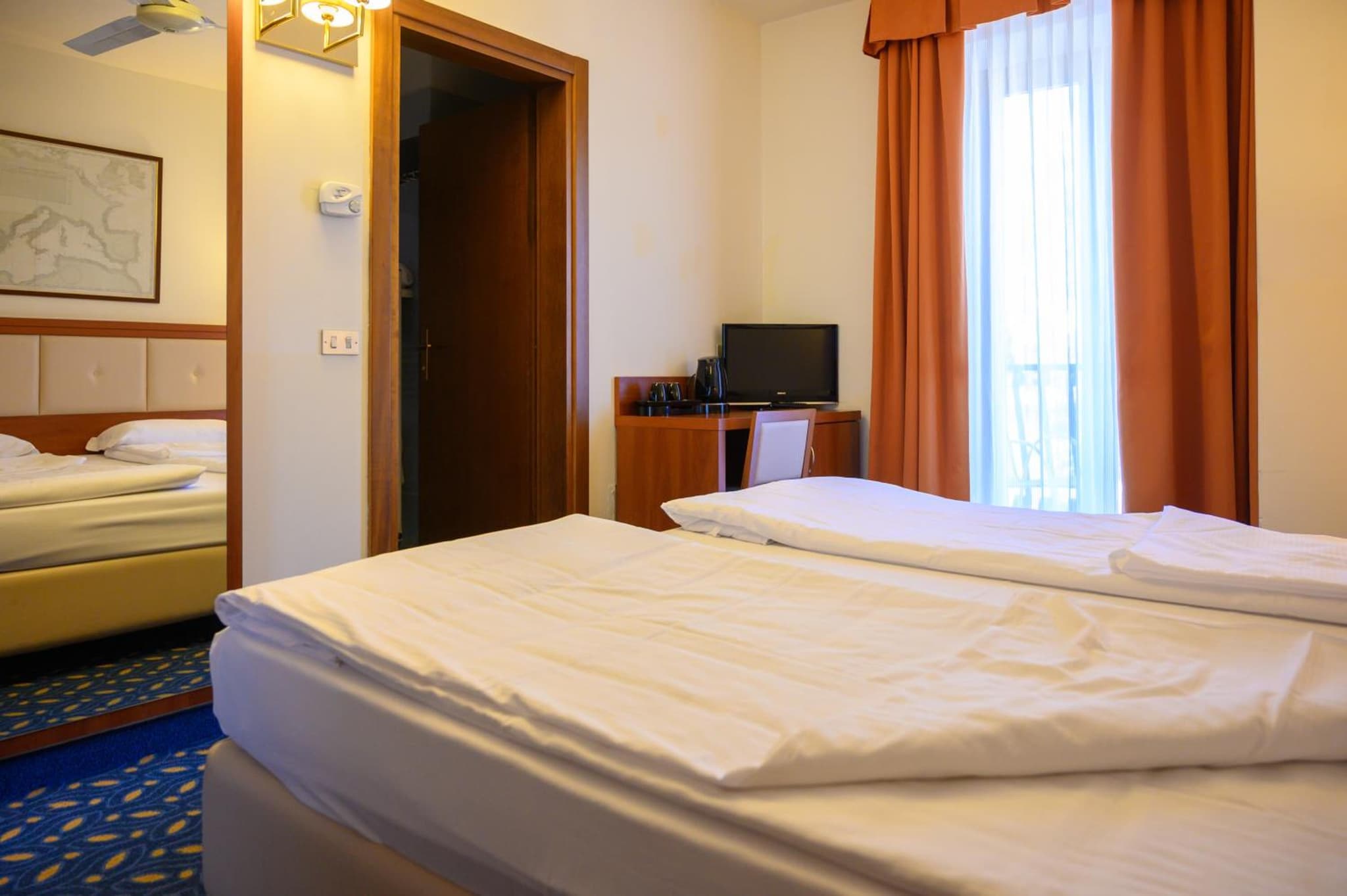 Lake Hotel Benaco photo 9