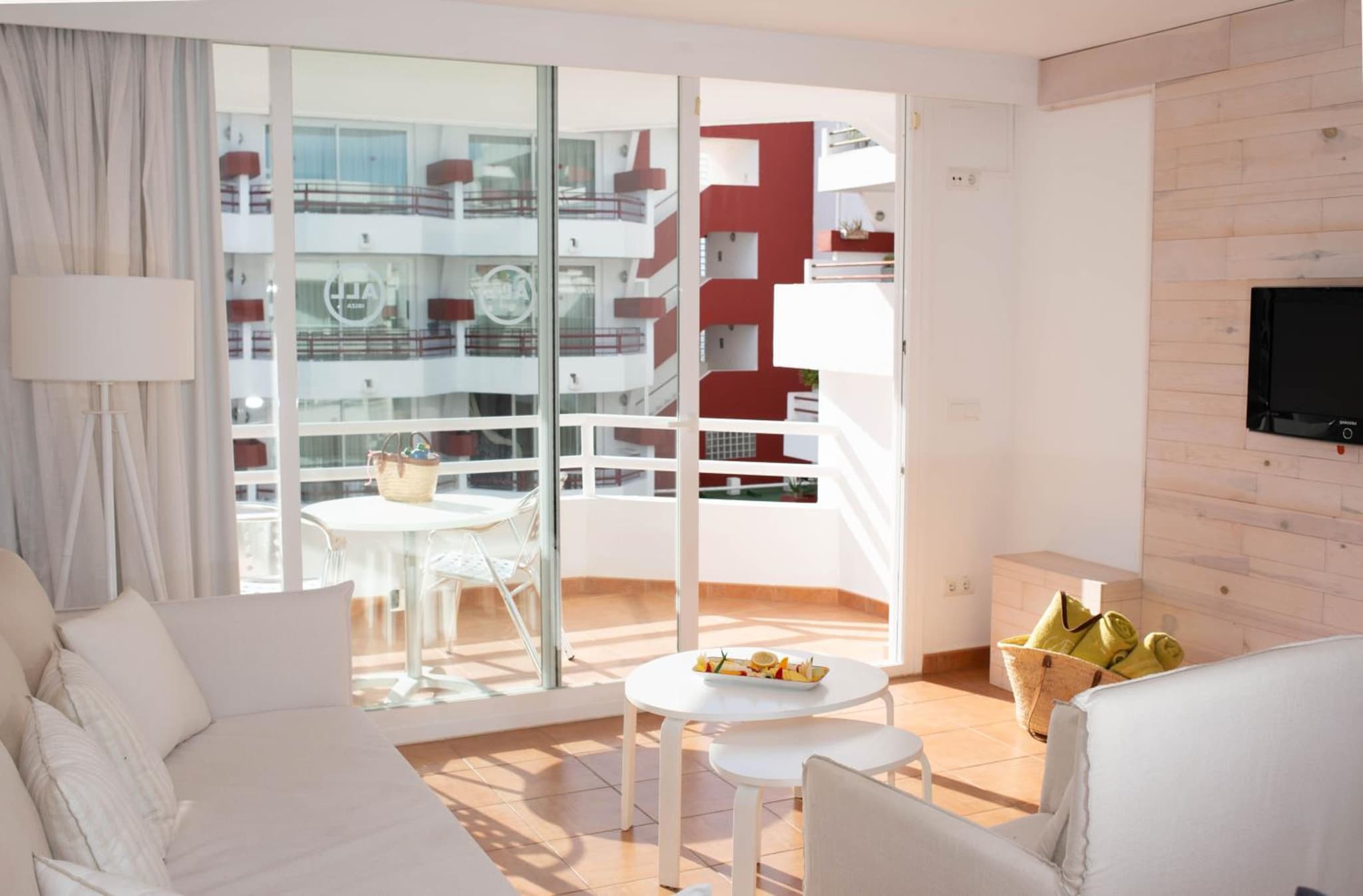Apartamentos Llobet Ibiza photo 5