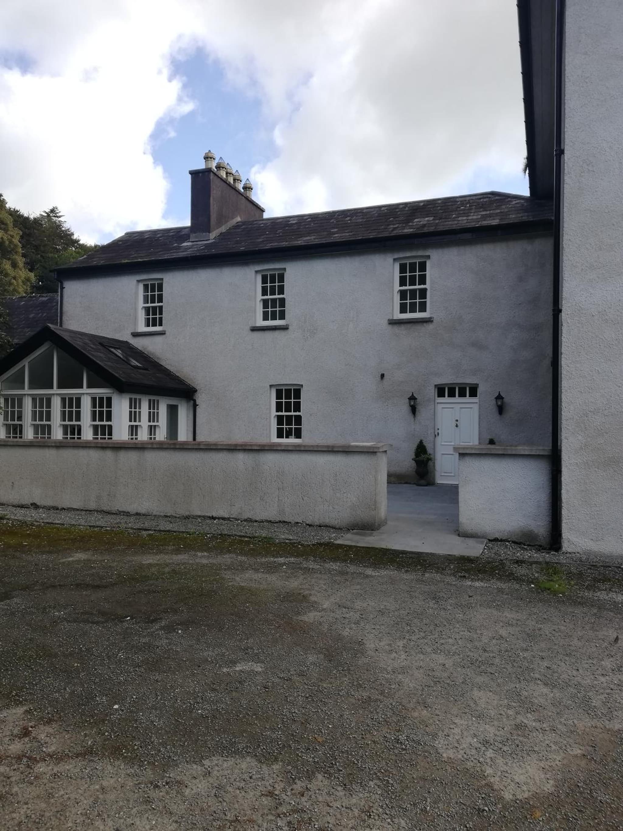 Next door at Broomfield House photo 2