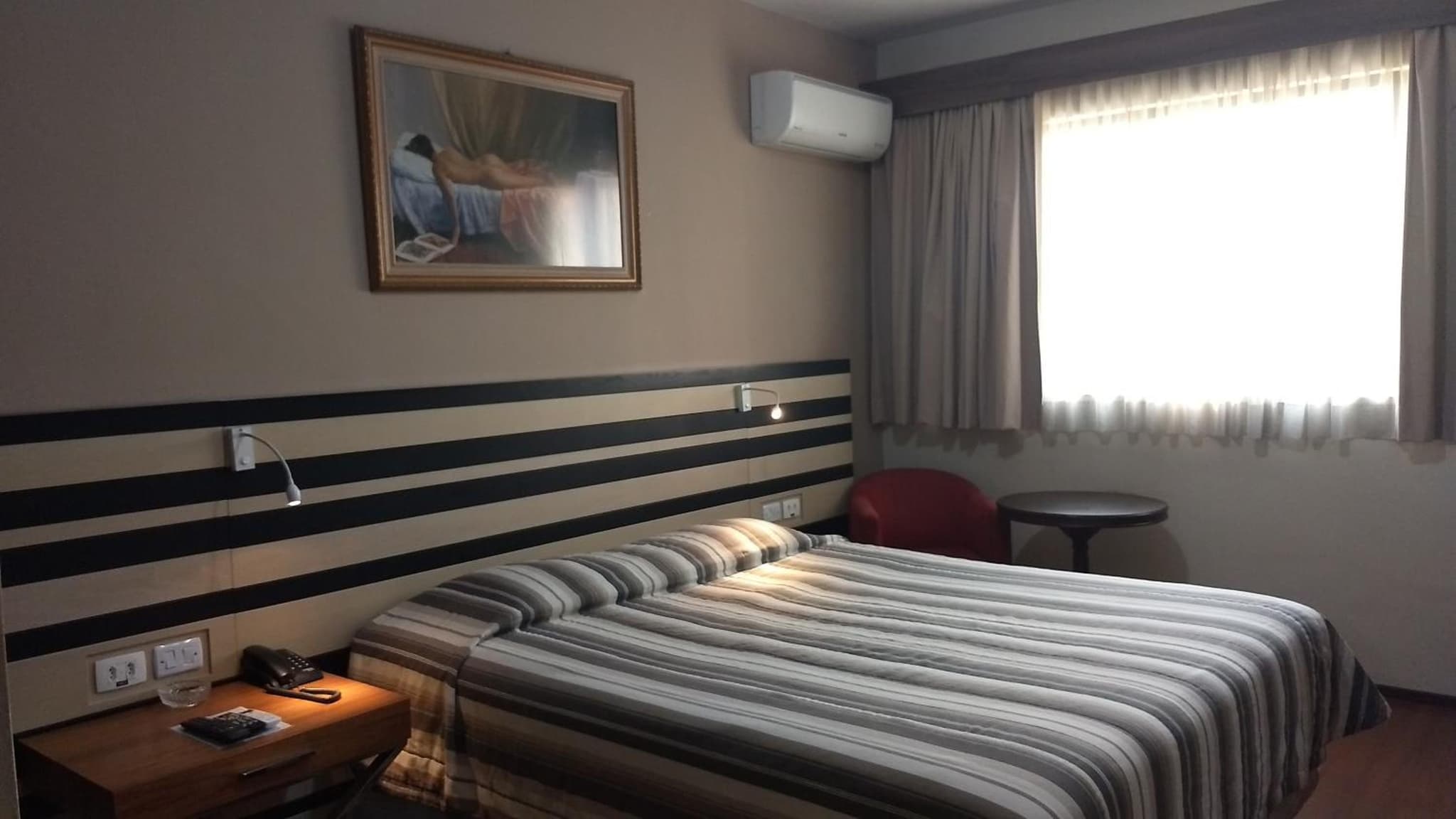 Castel Plaza Hotel photo 9