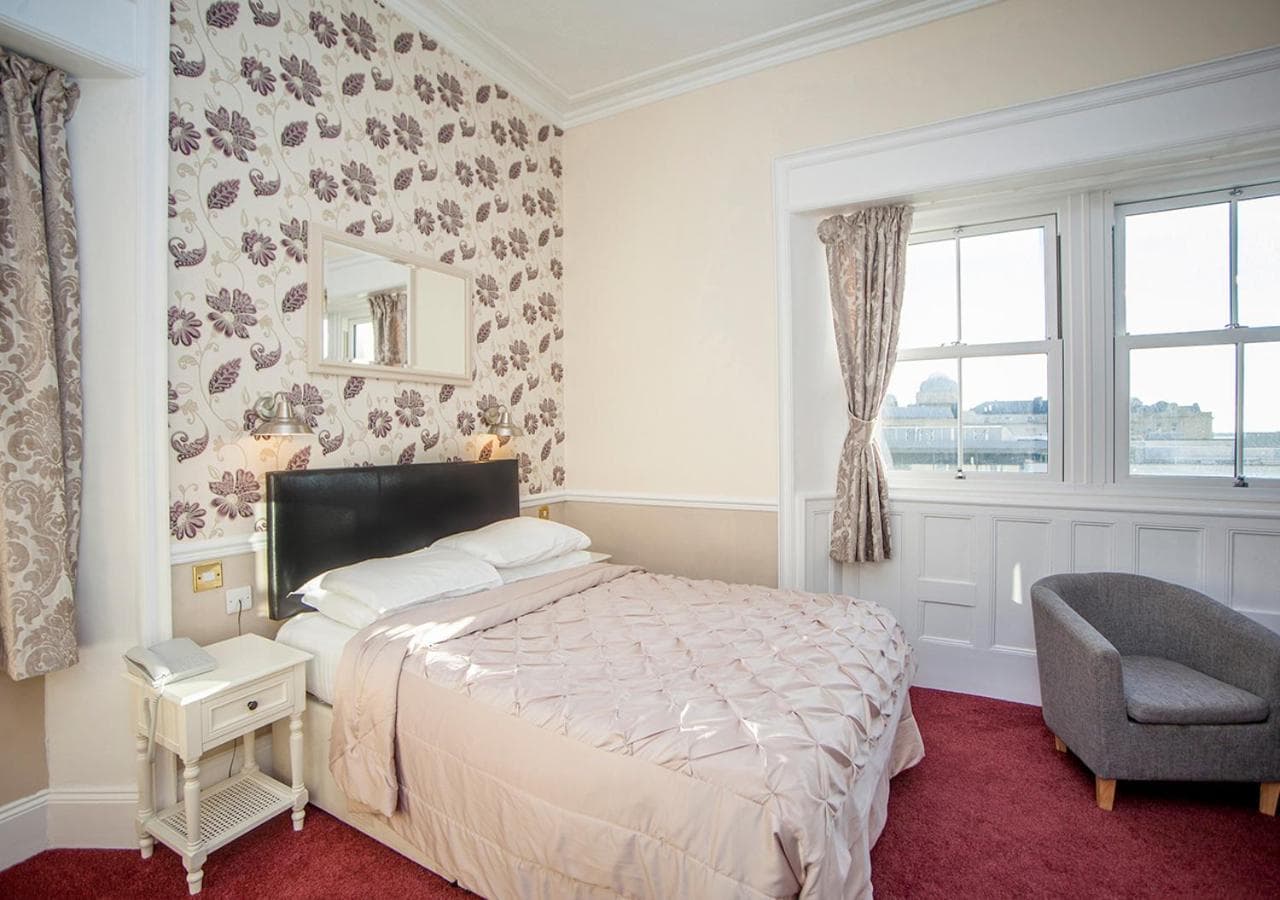 The Royal Hotel photo 6