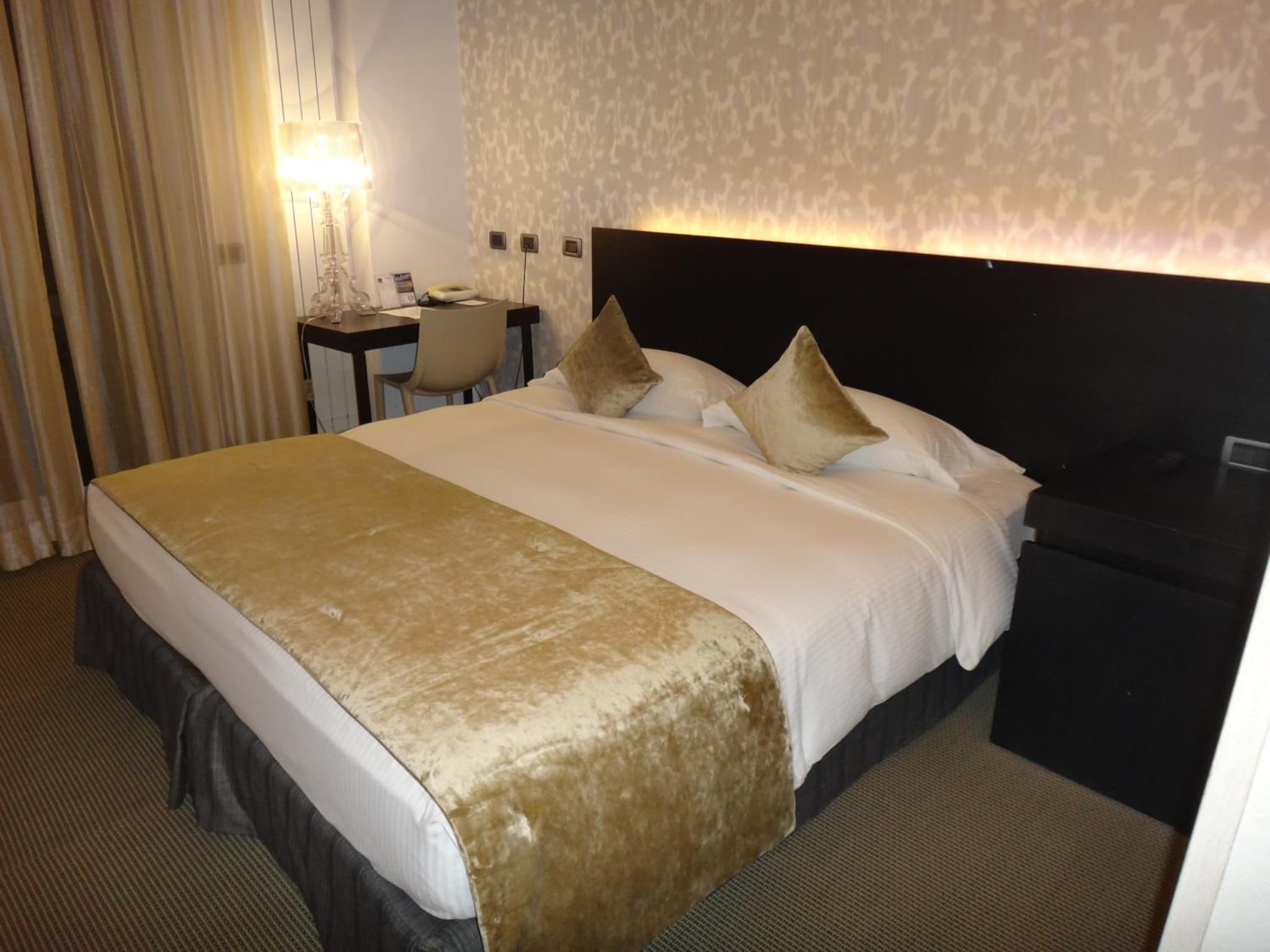 Hotel Ariston & Apartments photo 9
