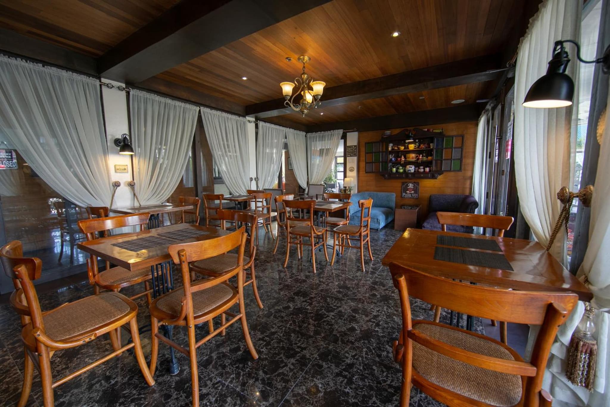 Rosvenil Hotel photo 8