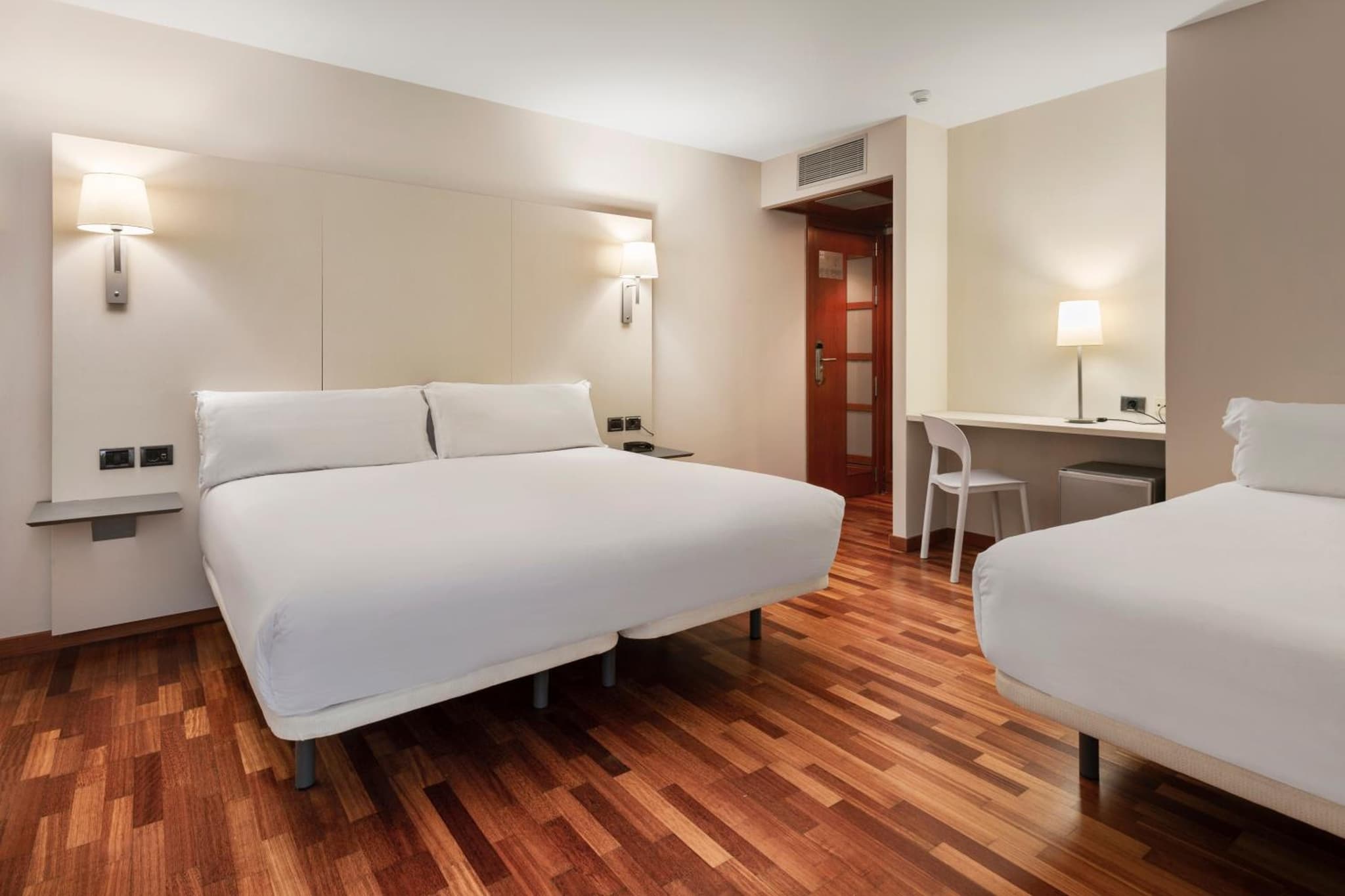 B&B HOTEL Castellón photo 3