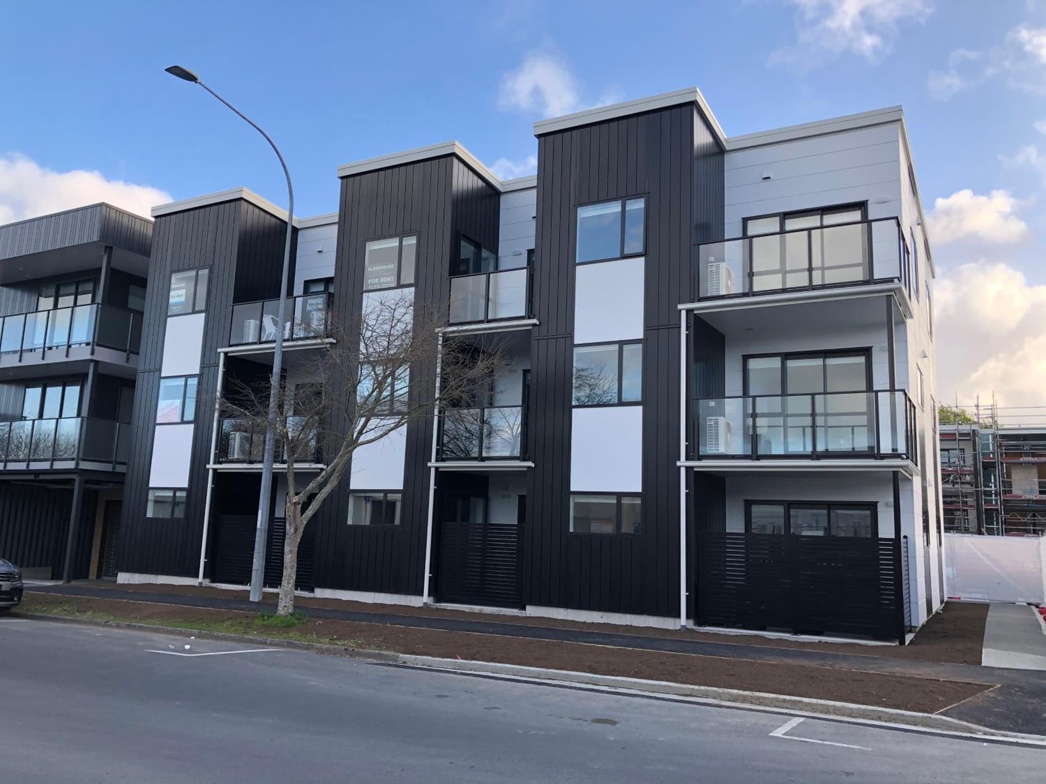 Central Stadium Apartments photo 4