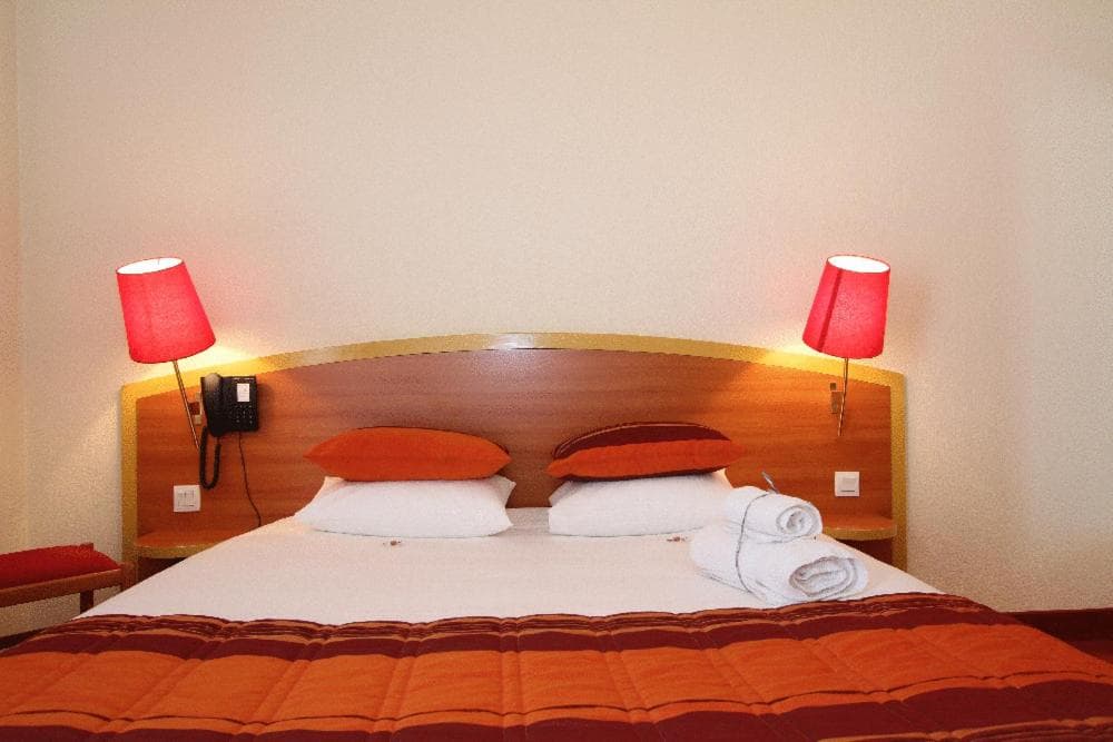 Hotel Kyriad Lamballe photo 5