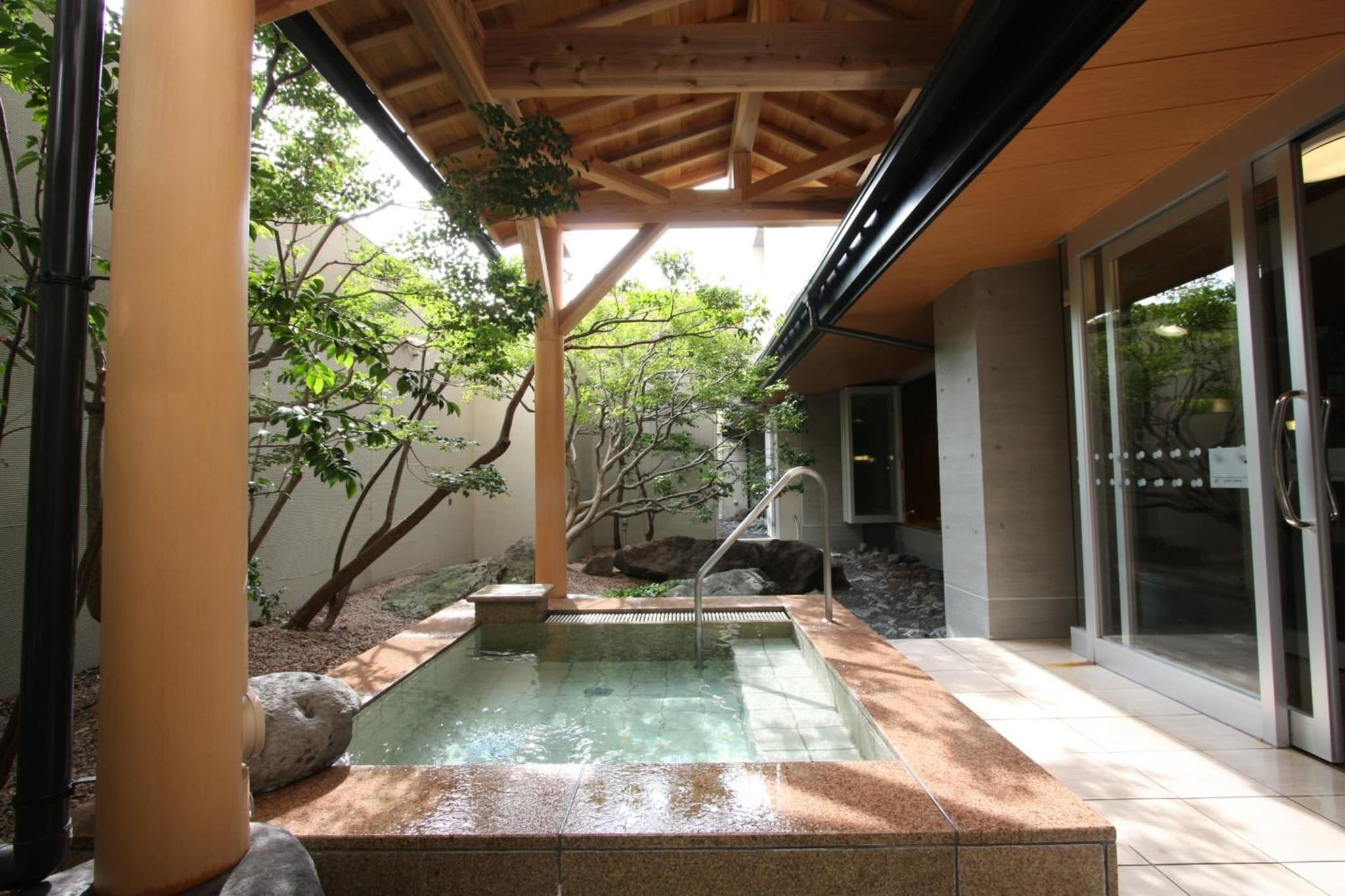 Uozu Manten Hotel Ekimae photo 2